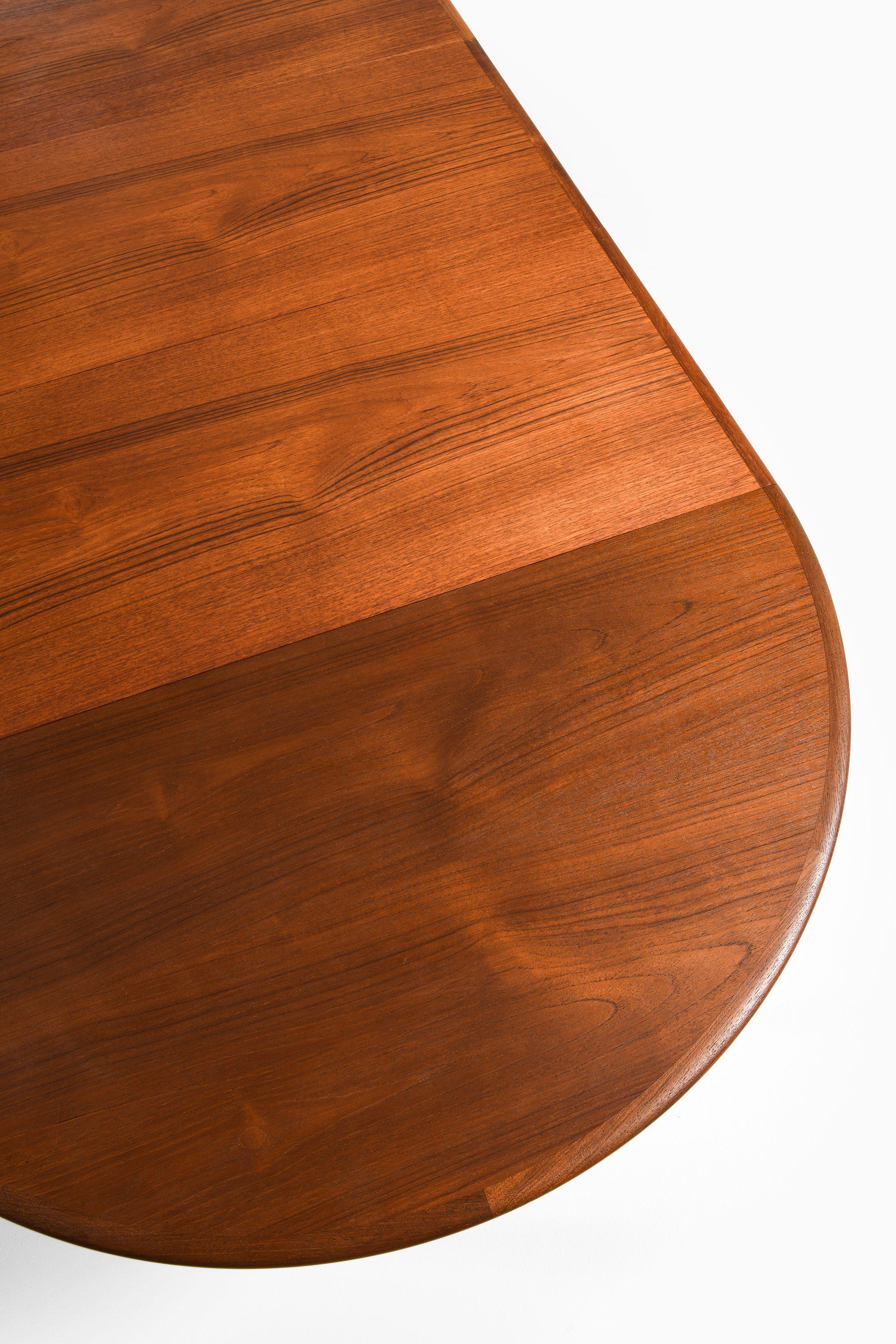Big Dining Table in Teak by Henning Kjærnulf, 1958 For Sale 2
