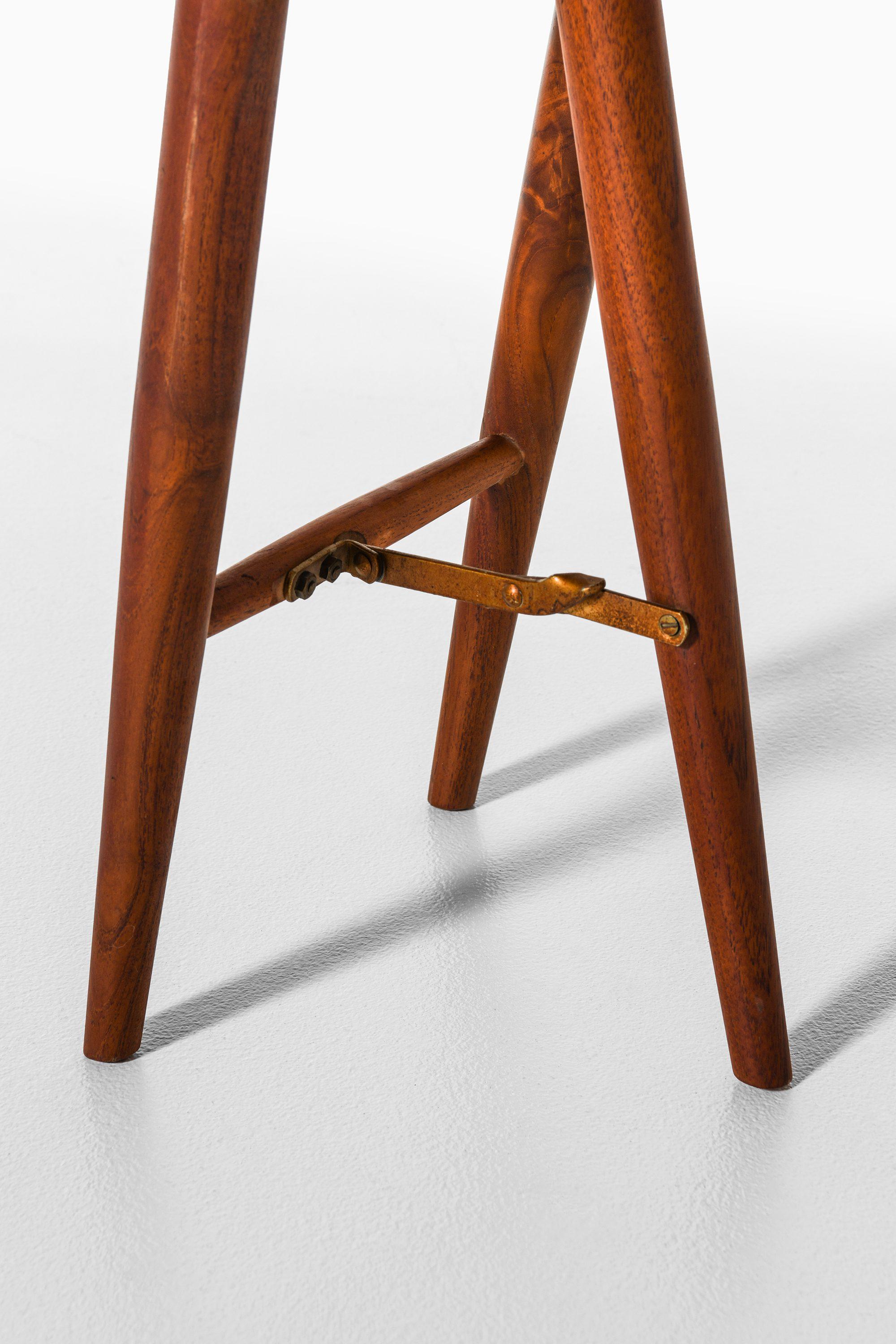 Big Dining Table in Teak by Henning Kjærnulf, 1958 For Sale 3