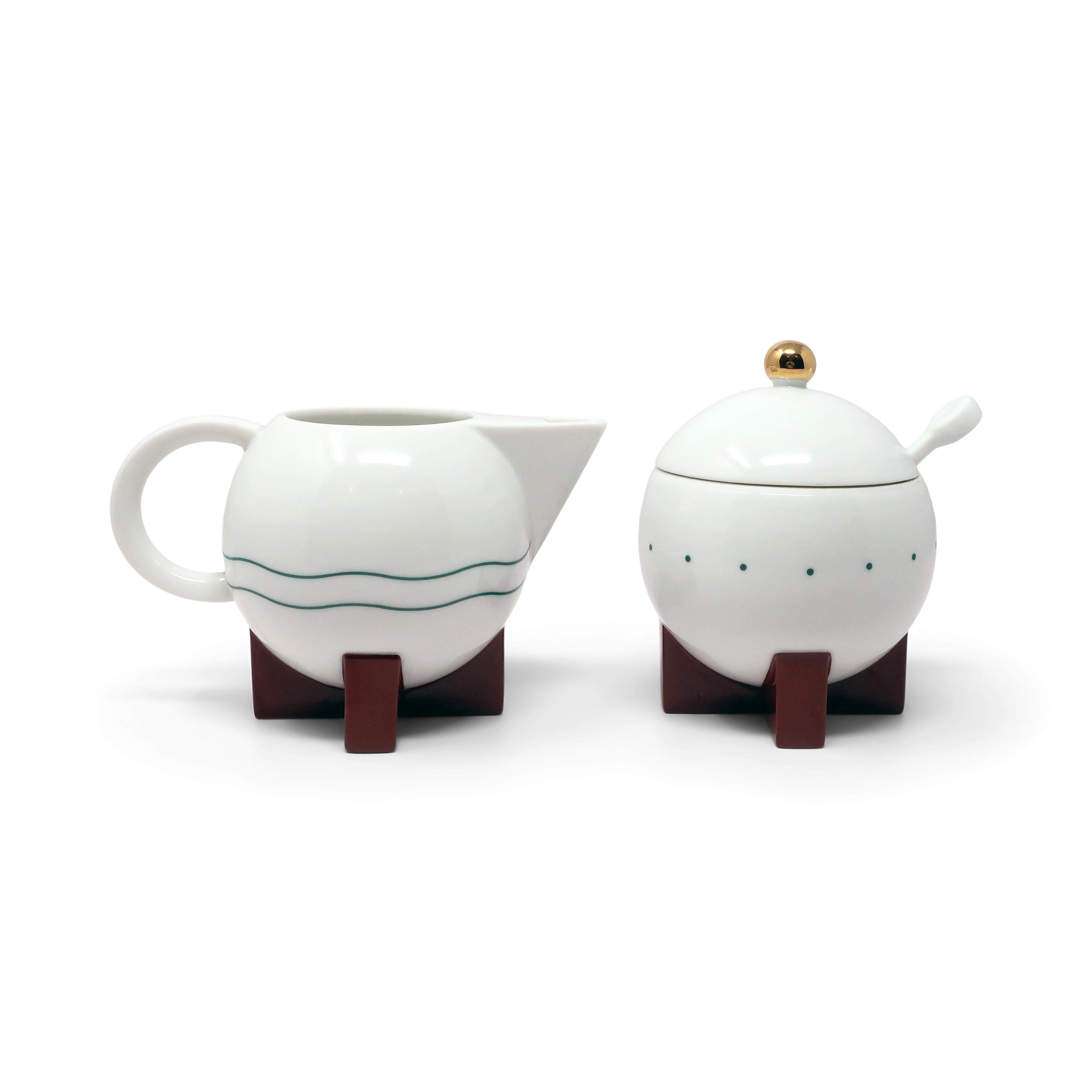 Big Dripper Ceramic Coffee Set by Michael Graves for Swid Powell In Good Condition In Brooklyn, NY