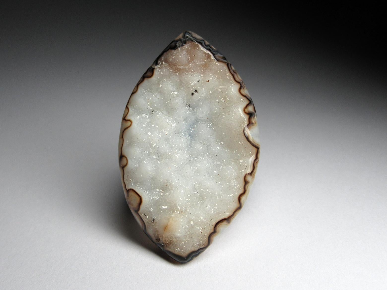 Big Druzy Quartz Ring Pale Blue Raw Uncut Eye Shape Gemstone Unusual Ring Unisex In New Condition For Sale In Berlin, DE