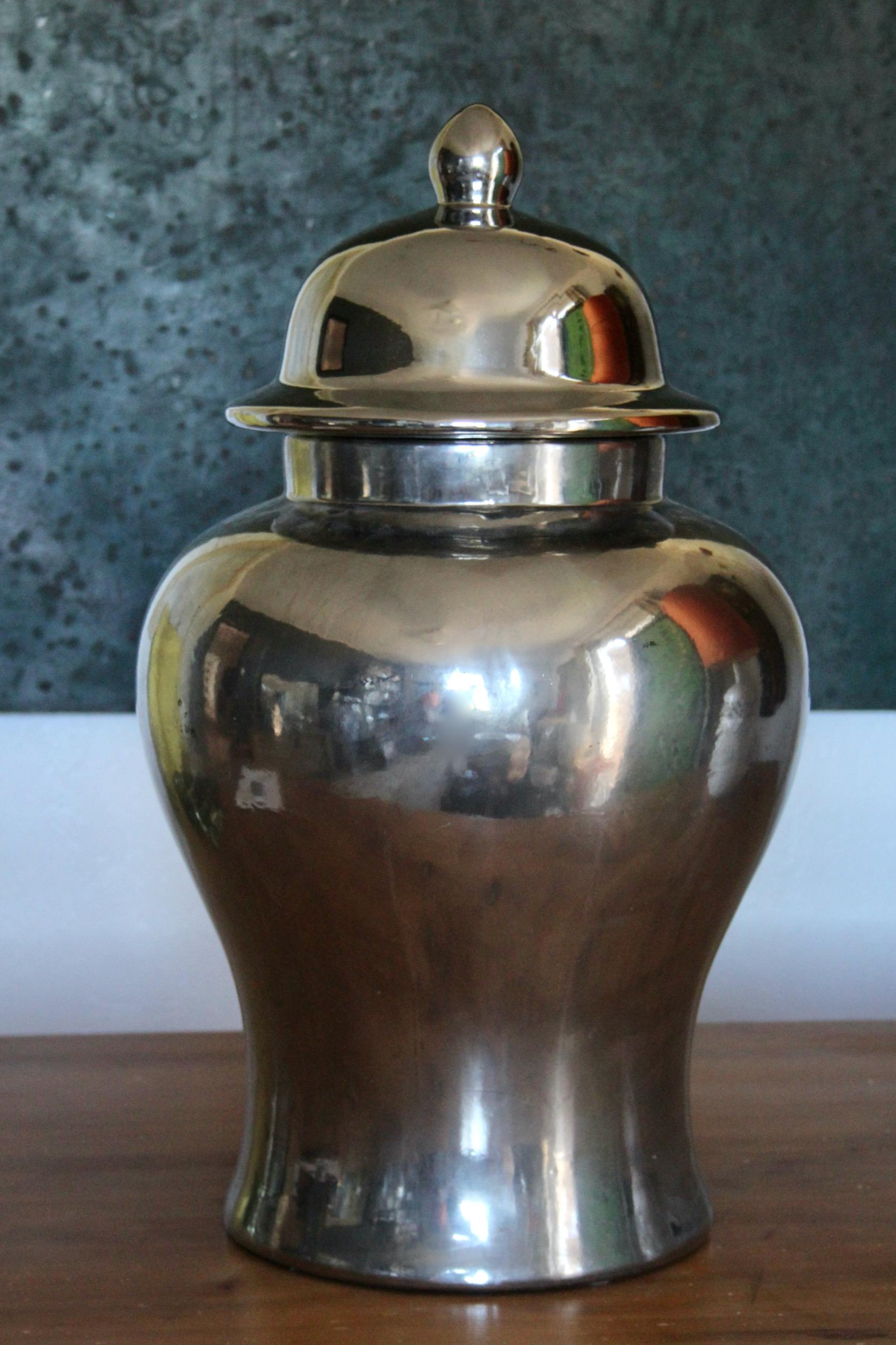 Ceramica EICHHOLTZ  urne in vendita