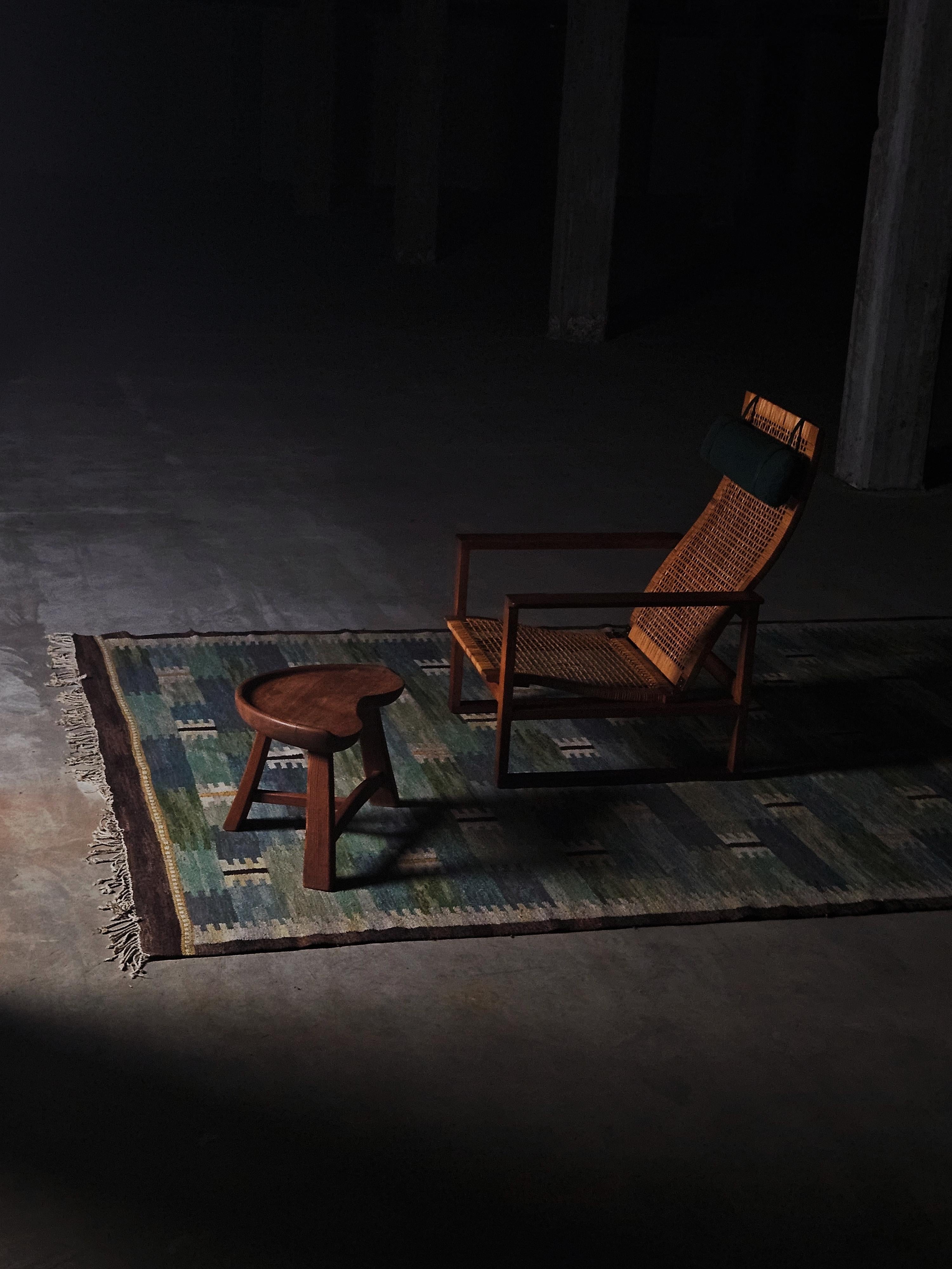 Big flatweave carpet attributed to Anna Maria Hoke, Sweden, 1961 For Sale 4