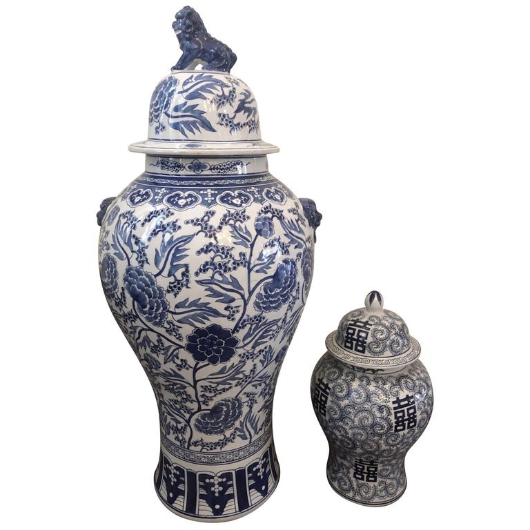 Big Floor 20th Century Blue And White Chinese Porcelain Vases For