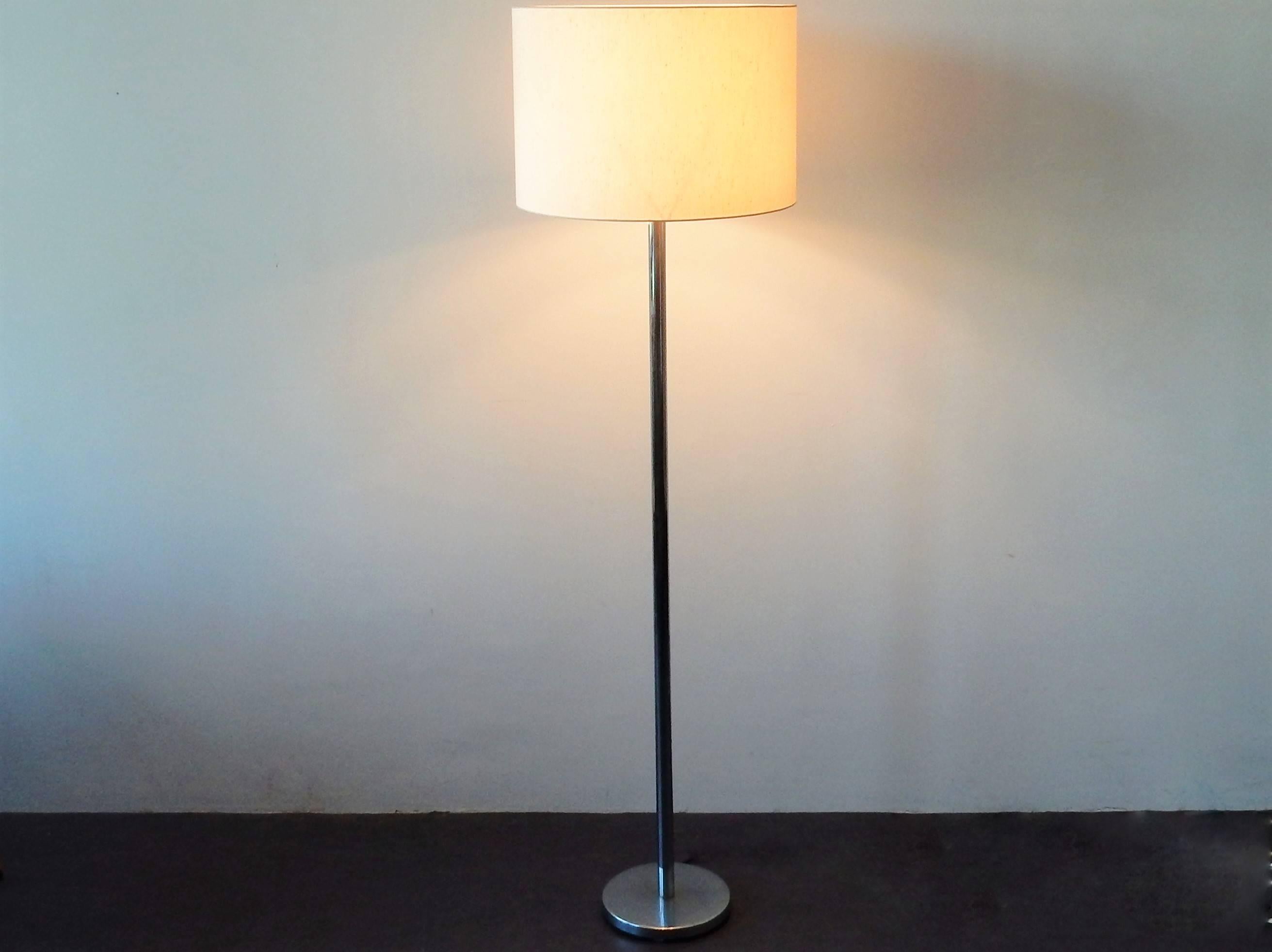 Dutch Big Floor Lamp Model 'Shantung' with Fabric Shade by RAAK, Netherlands, 1970s For Sale