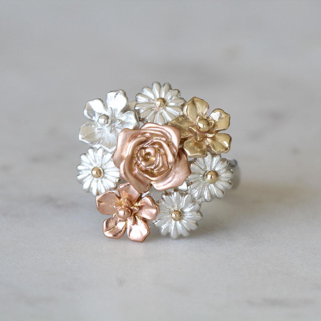 For Sale:  Big Flower Bouquet Ring/ 9CT Gold and Silver 5