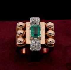 Big French Colombian Emerald Diamond Retro Cocktail Ring