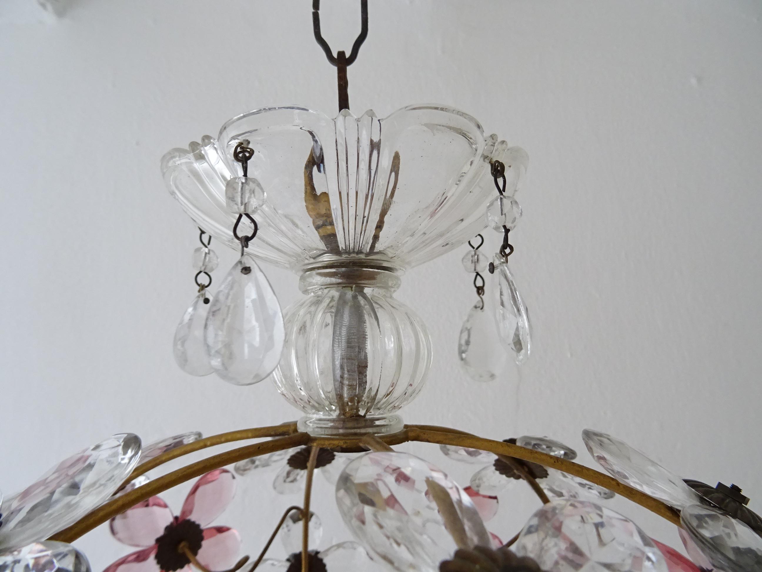 Early 20th Century Big French Pink Flower Ball Crystal Prisms Maison Baguès Style Chandelier, 1920s