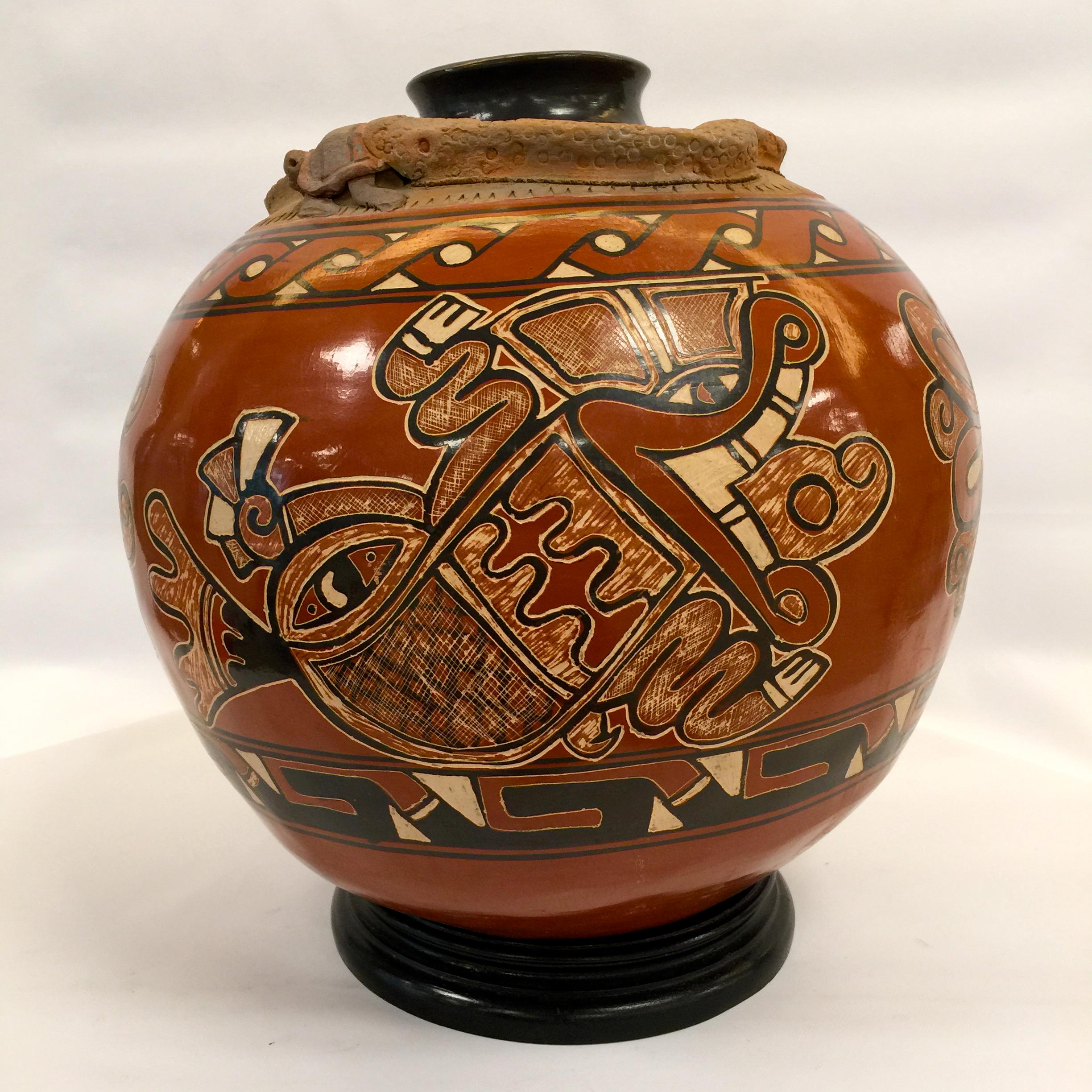 International Style Big Funerary Urn from the Tupinambas Tribe in Ceramic Painted For Sale