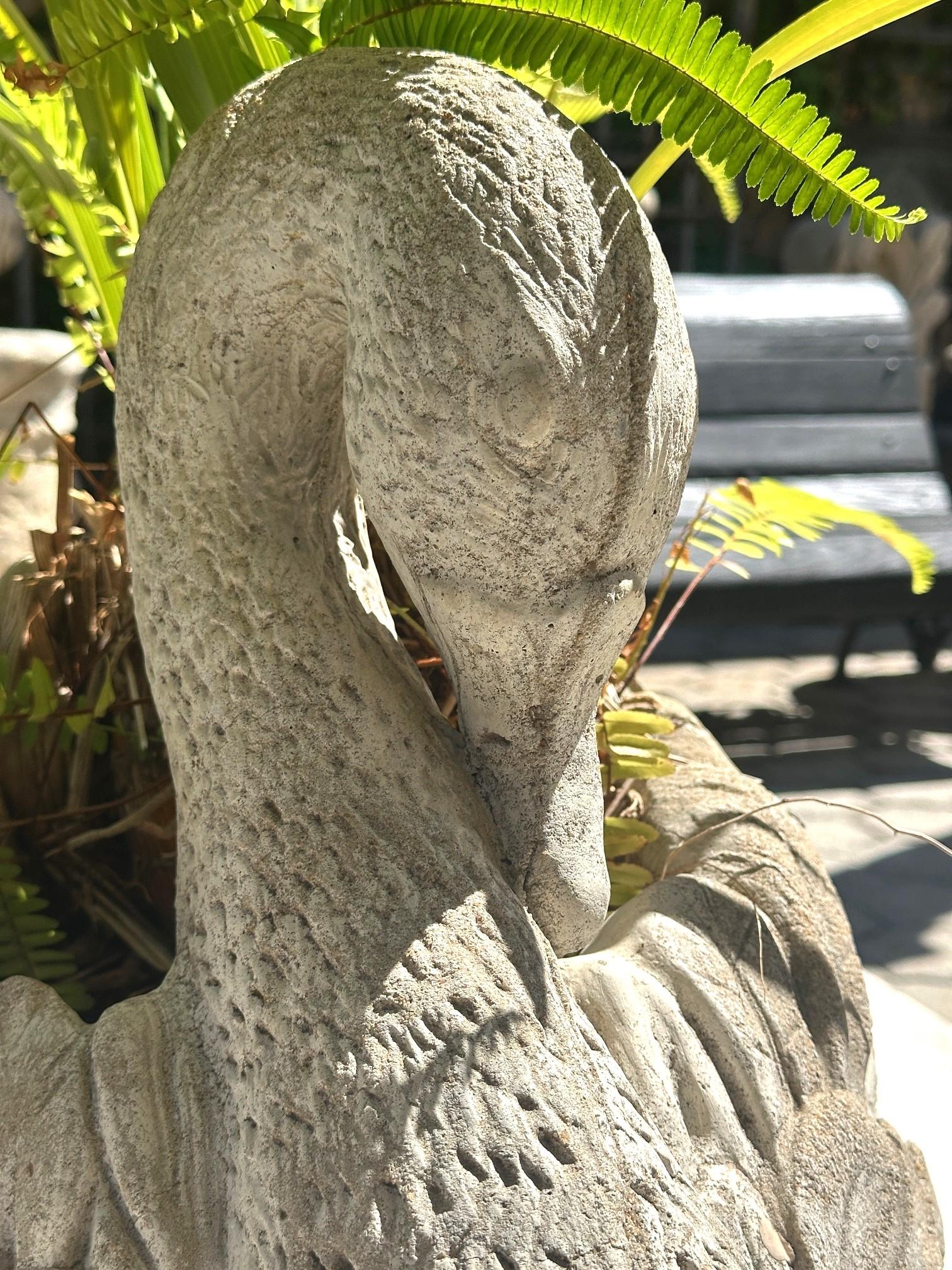 Bigli Garden Swan Hand Crafts Planter Jardinière Center Piece Rustic Focal Point en vente 7