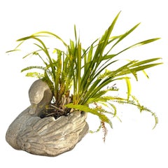 Bigli Garden Swan Hand Crafts Planter Jardinière Center Piece Rustic Focal Point