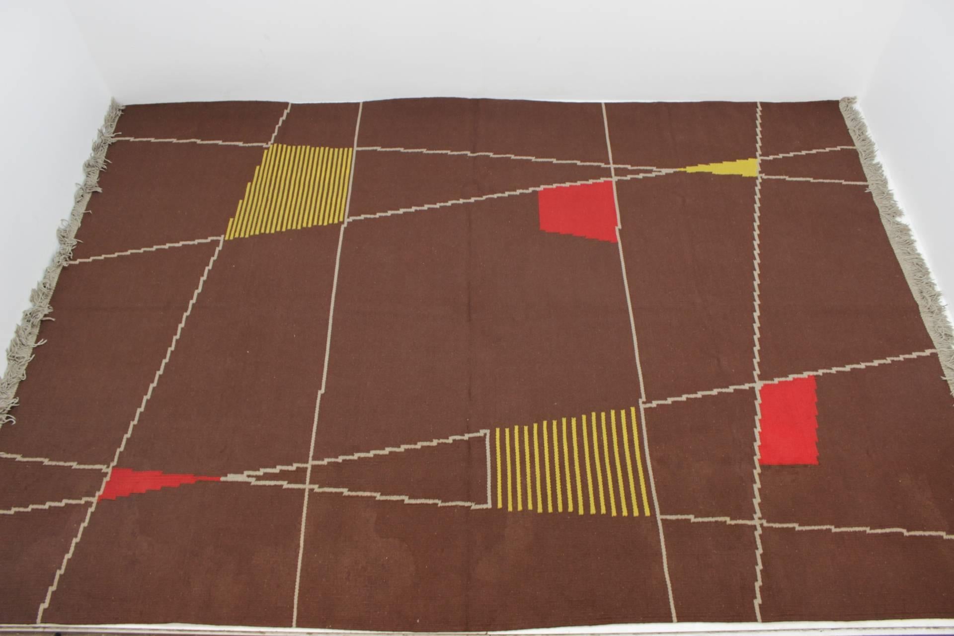 Großer Teppich oder Teppich mit geometrischem Muster (Wolle) im Angebot