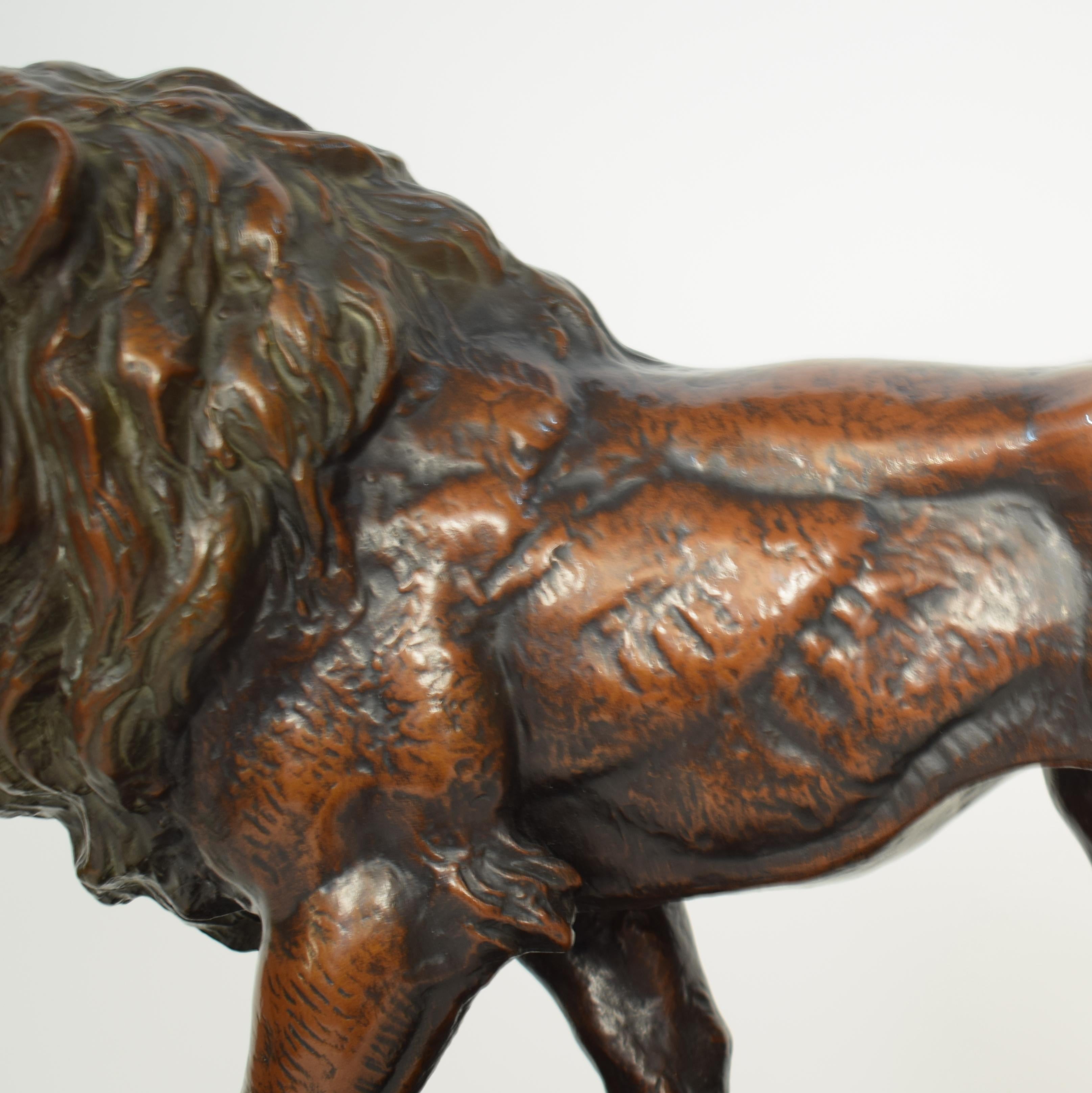 Grande sculpture allemande Art Déco de lion en céramique, cuivre terre cuite, 1930 en vente 2
