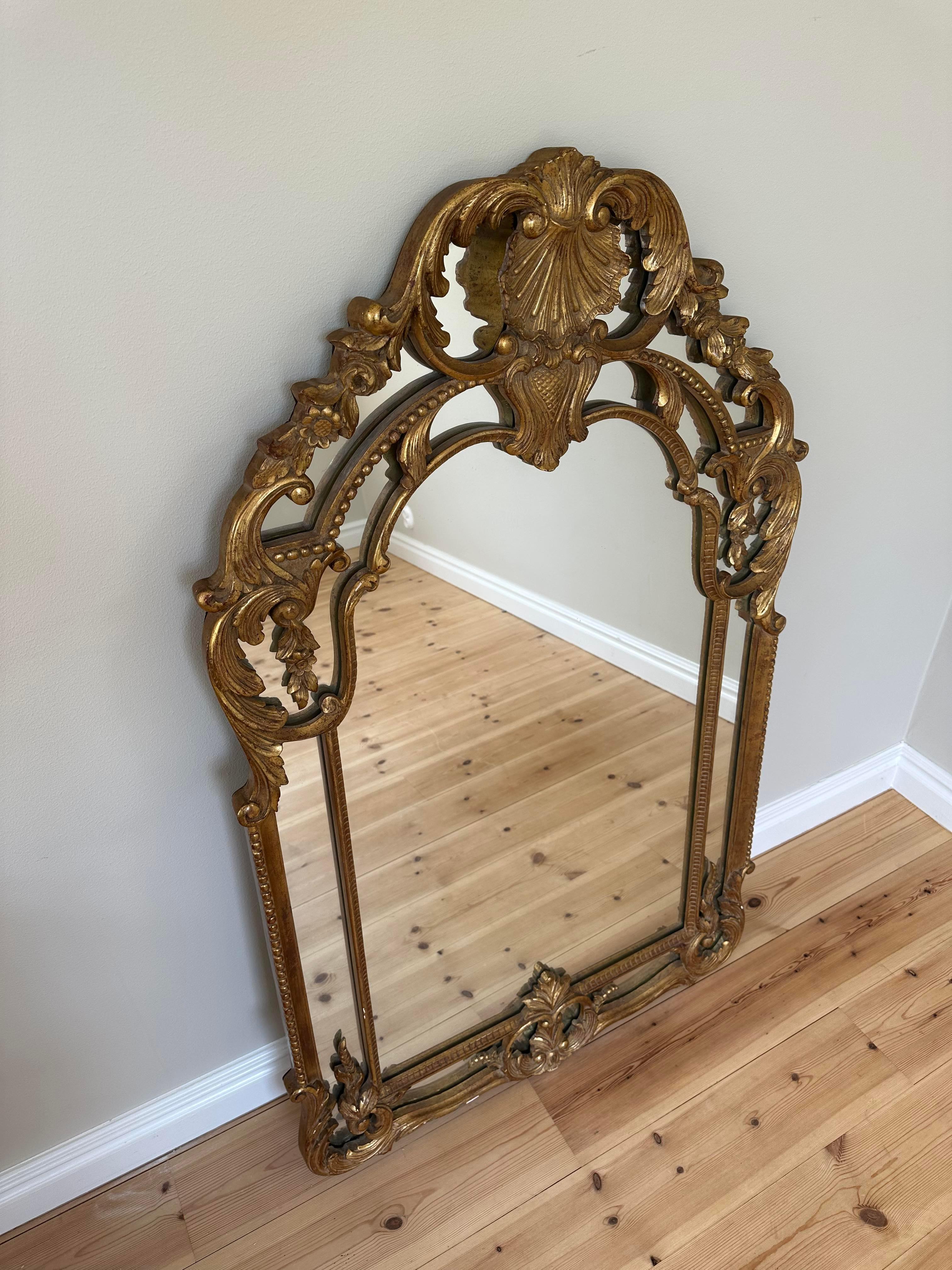 Rococo Grand miroir mural doré 