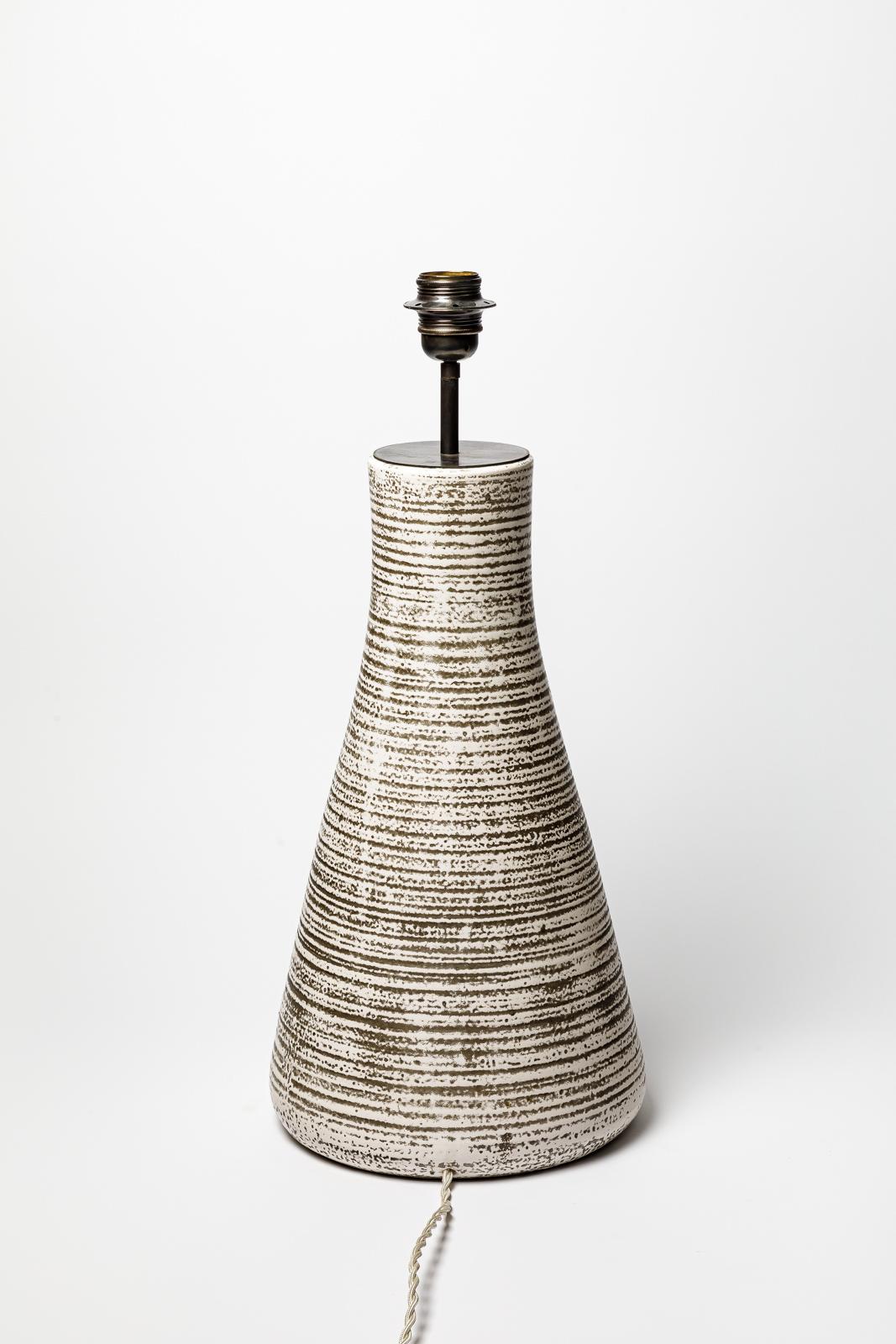 Français Grande lampe de table en céramique émaillée par Les potiers d'Accolay, vers 1960-1970.