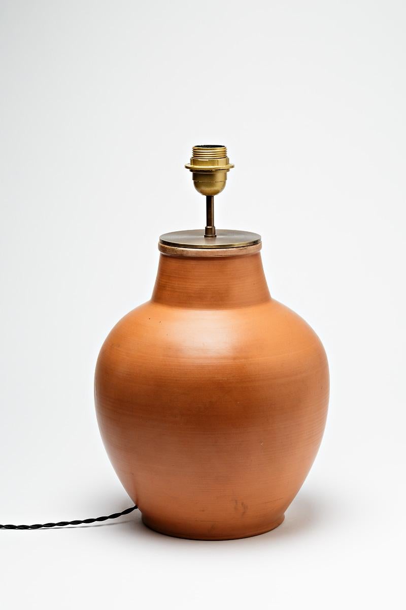 Big glazed ceramic table lamp by Pierre Roulot, 1950. In Excellent Condition For Sale In Saint-Ouen, FR