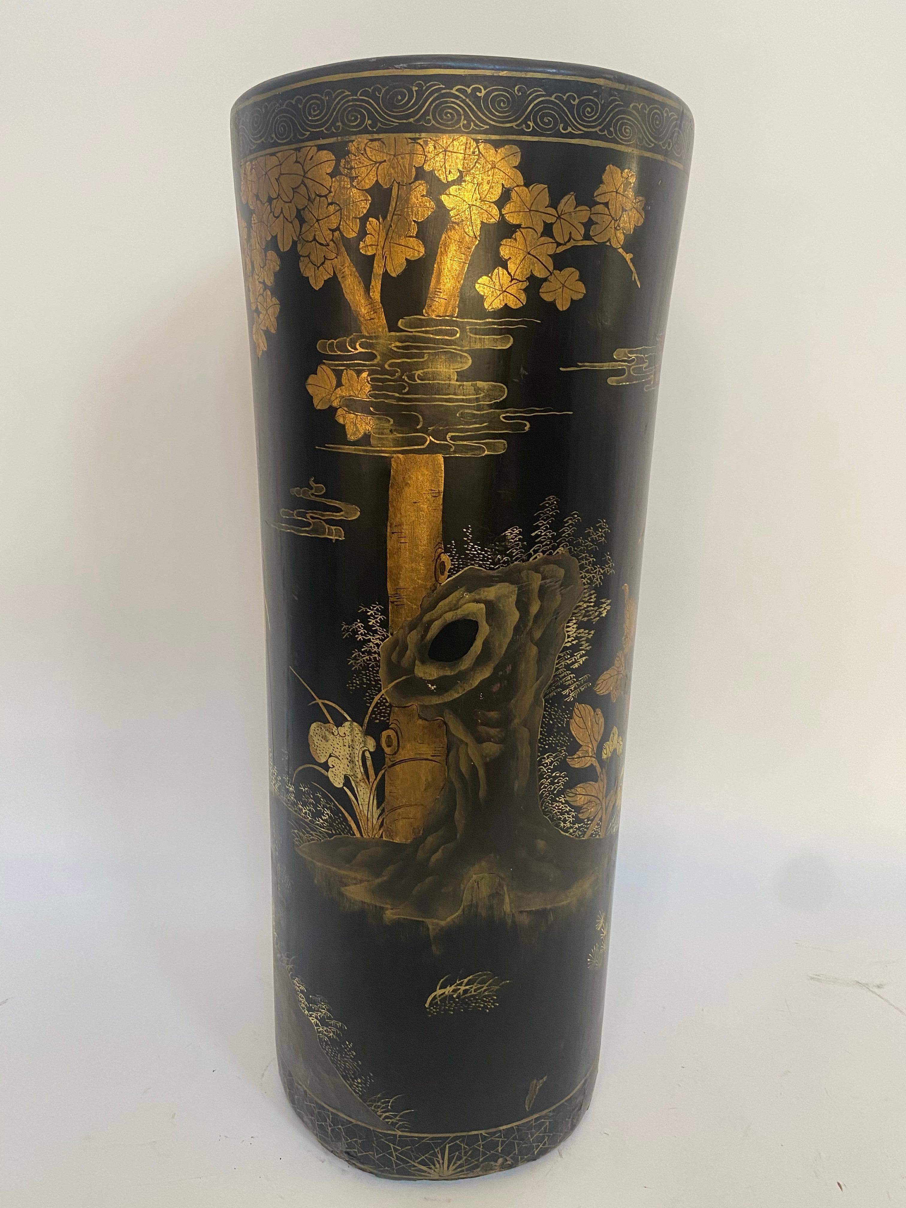 Big golden black lacquer Chinese Style arrow barrels, beautiful golden painting. 