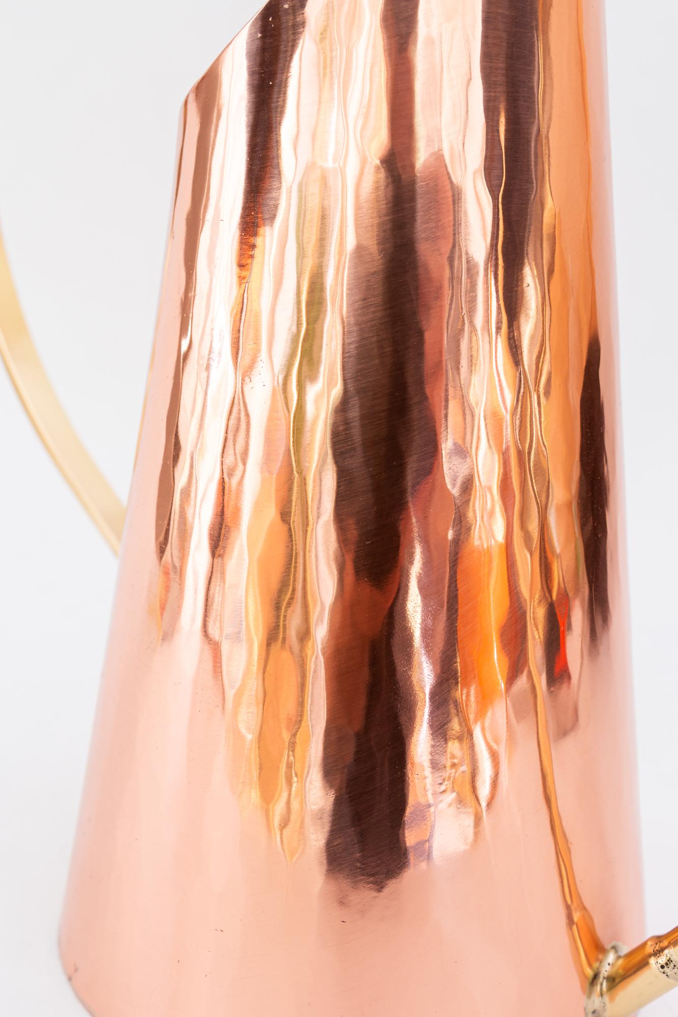 Big Hammered Kupfer Can Wien um 1920s im Angebot 1