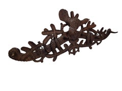Big hand-carved wall-mounted coat rack, Schwarzwald Black Forest, 1880s, Germany