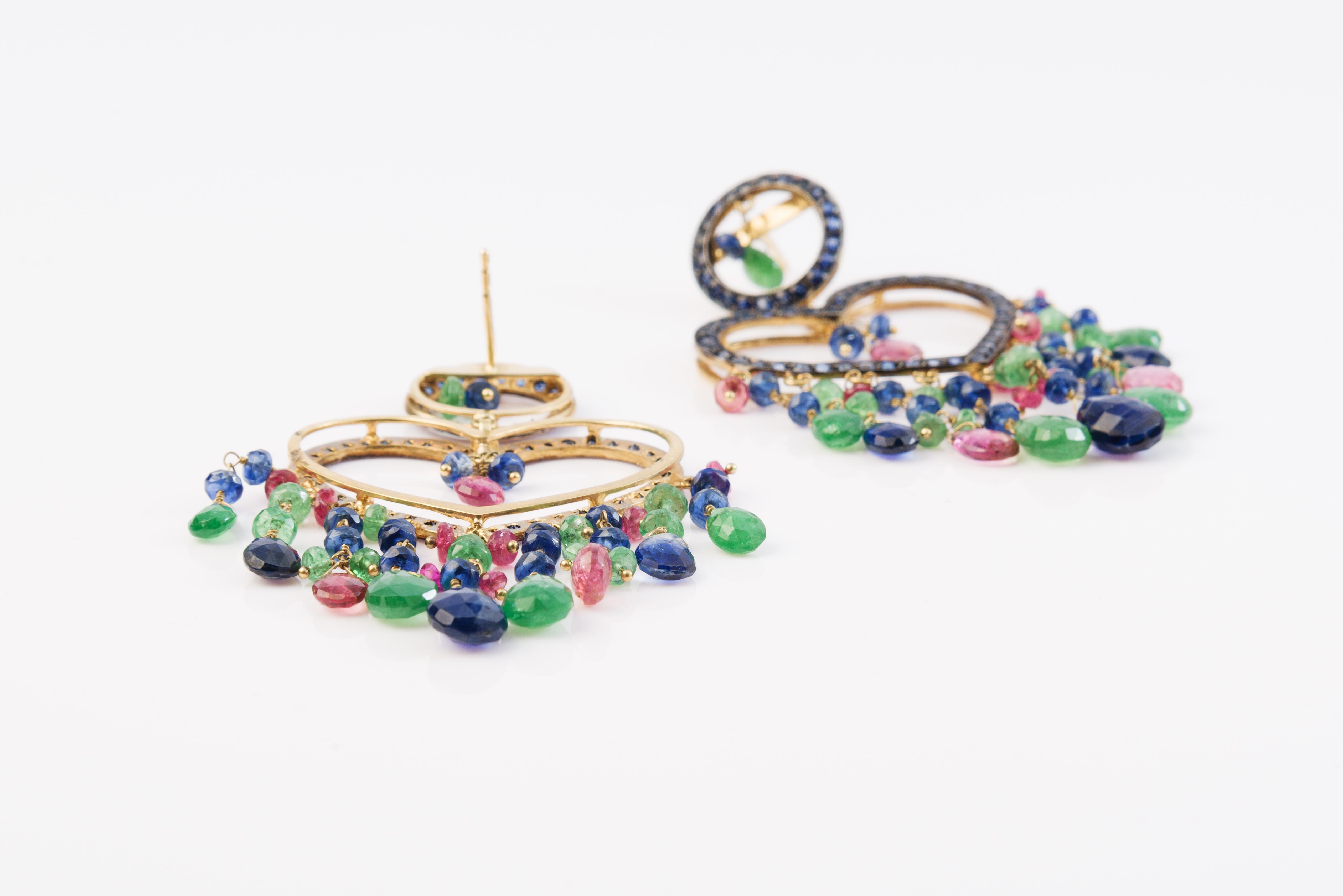 Big Heart Earring with Emeralds, Sapphires and Black Diamond in Silver and Gold In New Condition For Sale In Ariano Irpino, IT