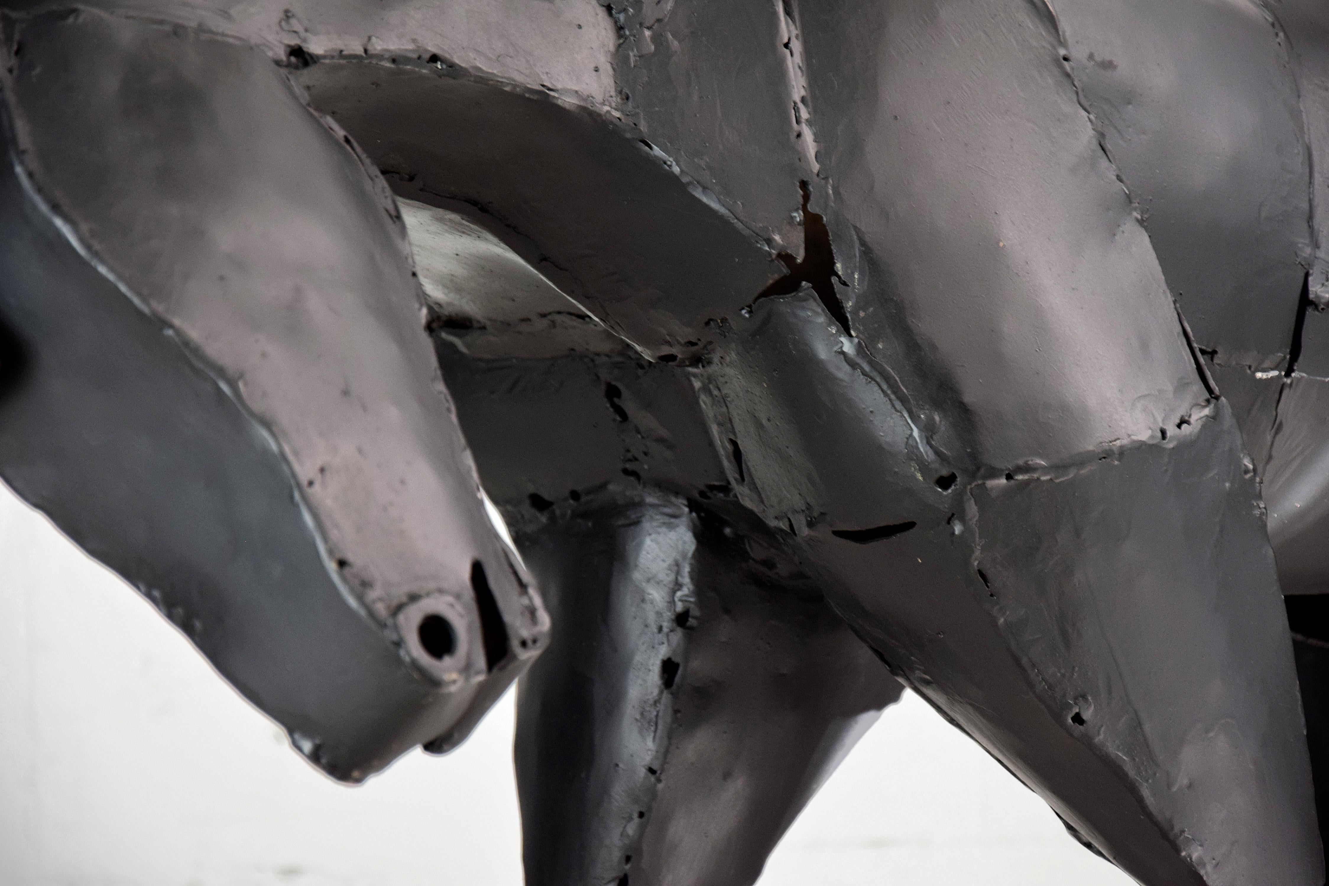 Grande sculpture de cheval en fer de Lida Boonstra, 1998 en vente 2