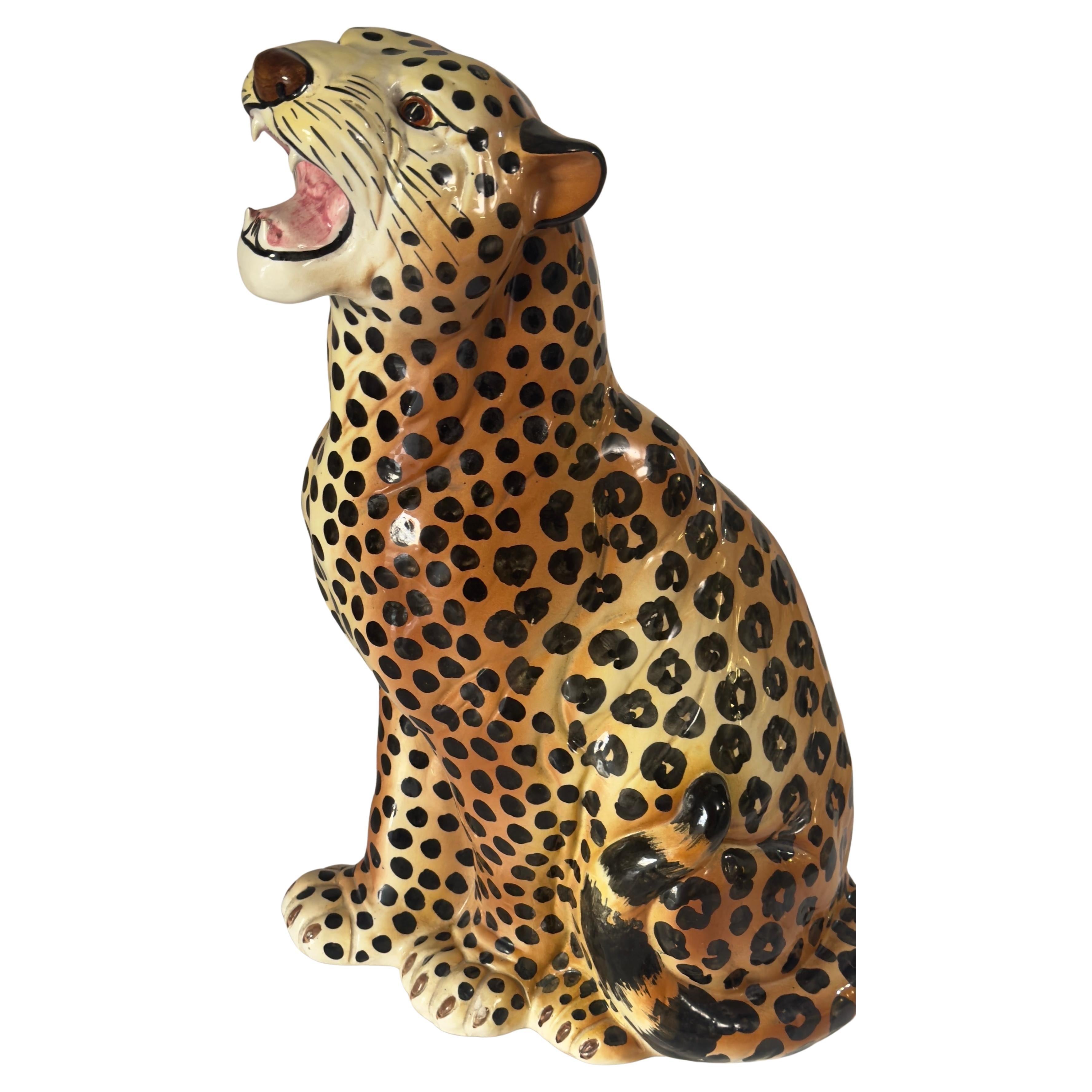Neobarocco Grande scultura leopardiana in ceramica italiana Portogallo 1970