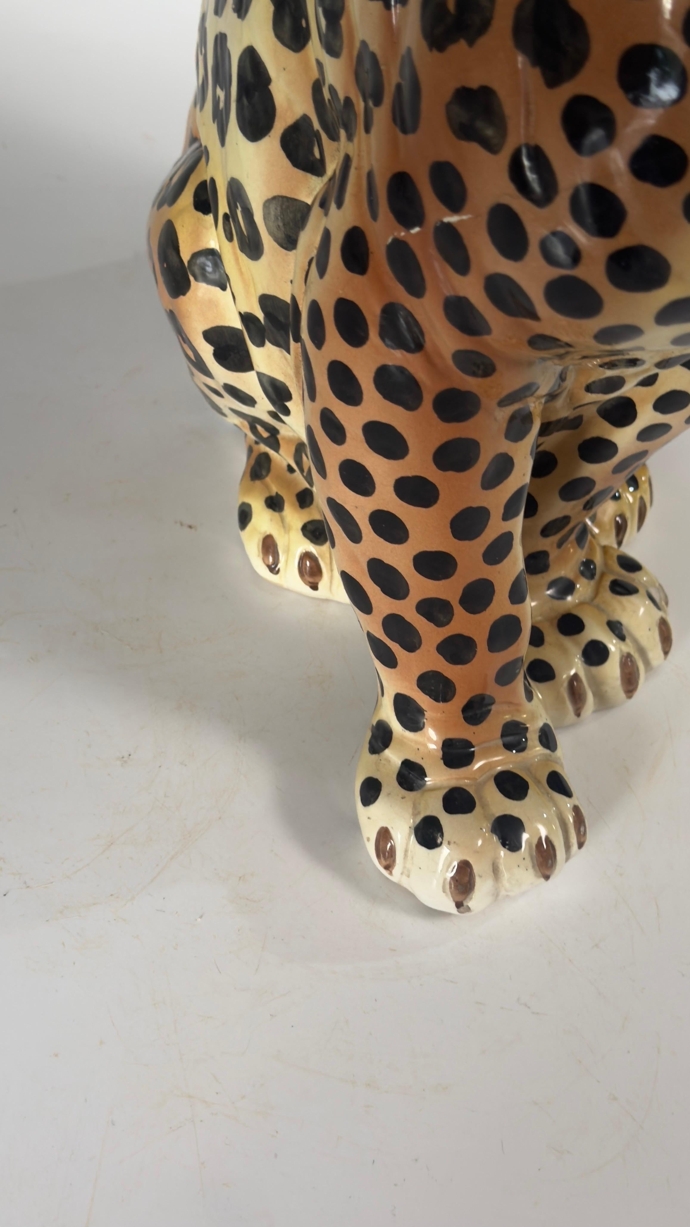 Grande scultura leopardiana in ceramica italiana Portogallo 1970 In condizioni discrete a Auribeau sur Siagne, FR