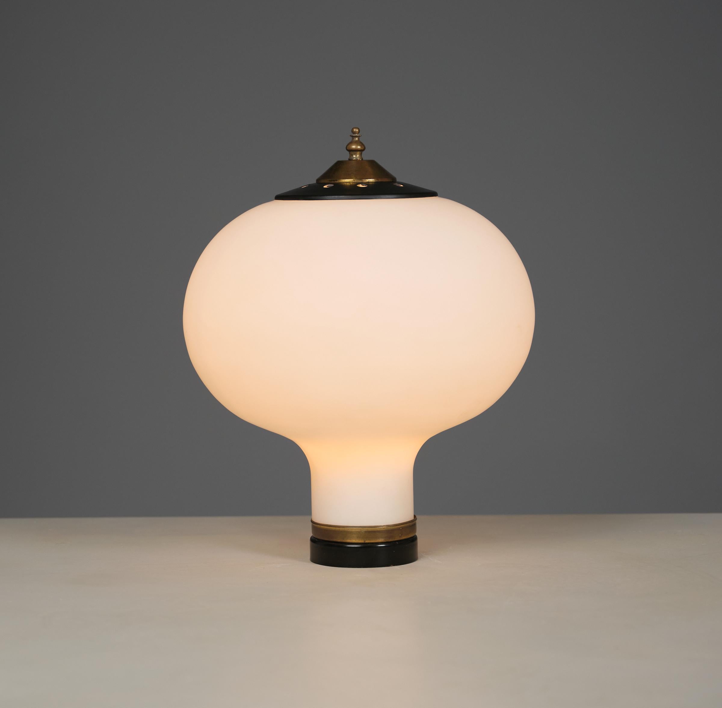 Metal Big Italian Table Lamp in Brass, Opaline Glass and Black Enameled Iron, Italy