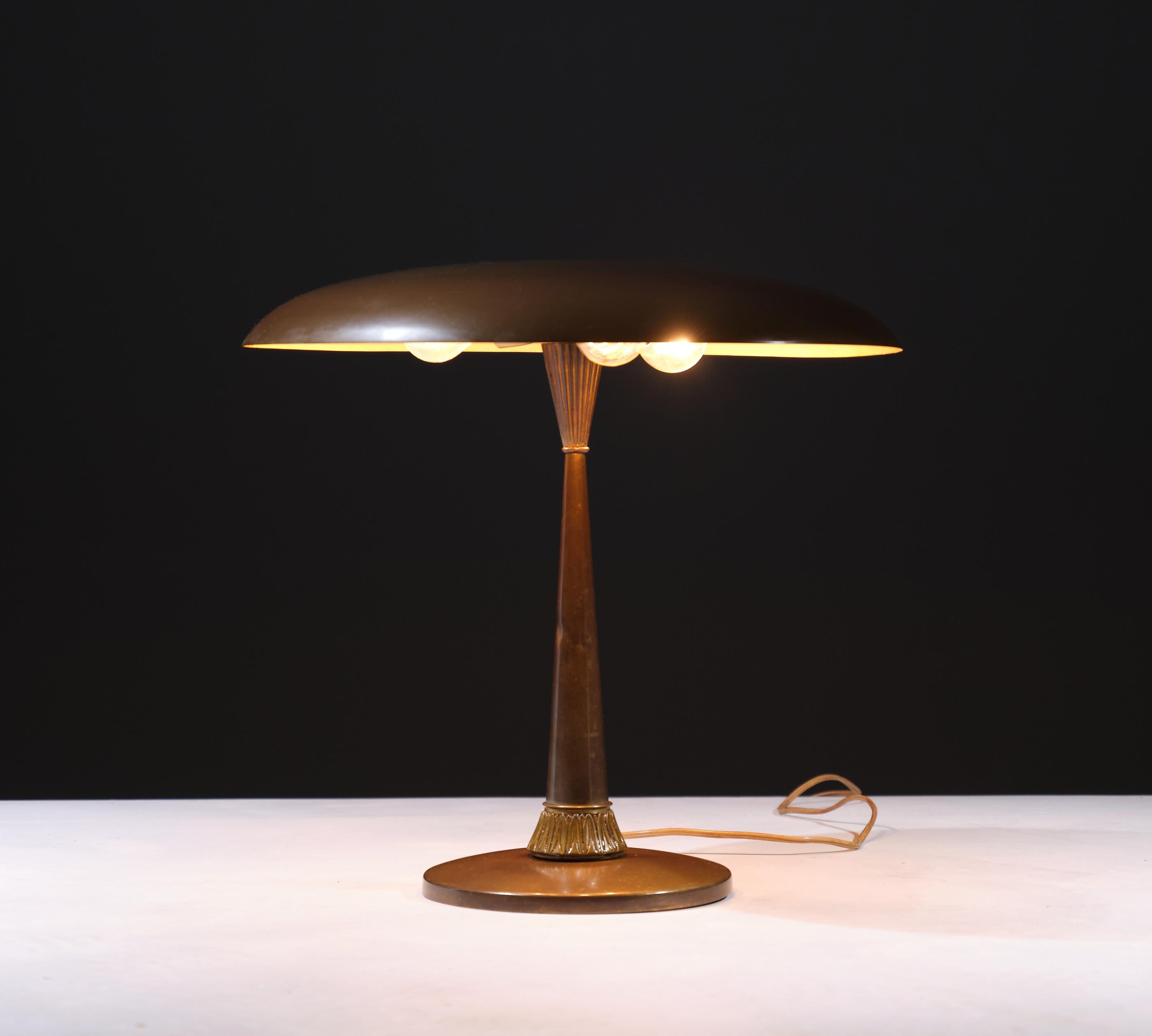 Mid-Century Modern Big Italian Table or Desk Lamp in Brass, 1950s For Sale
