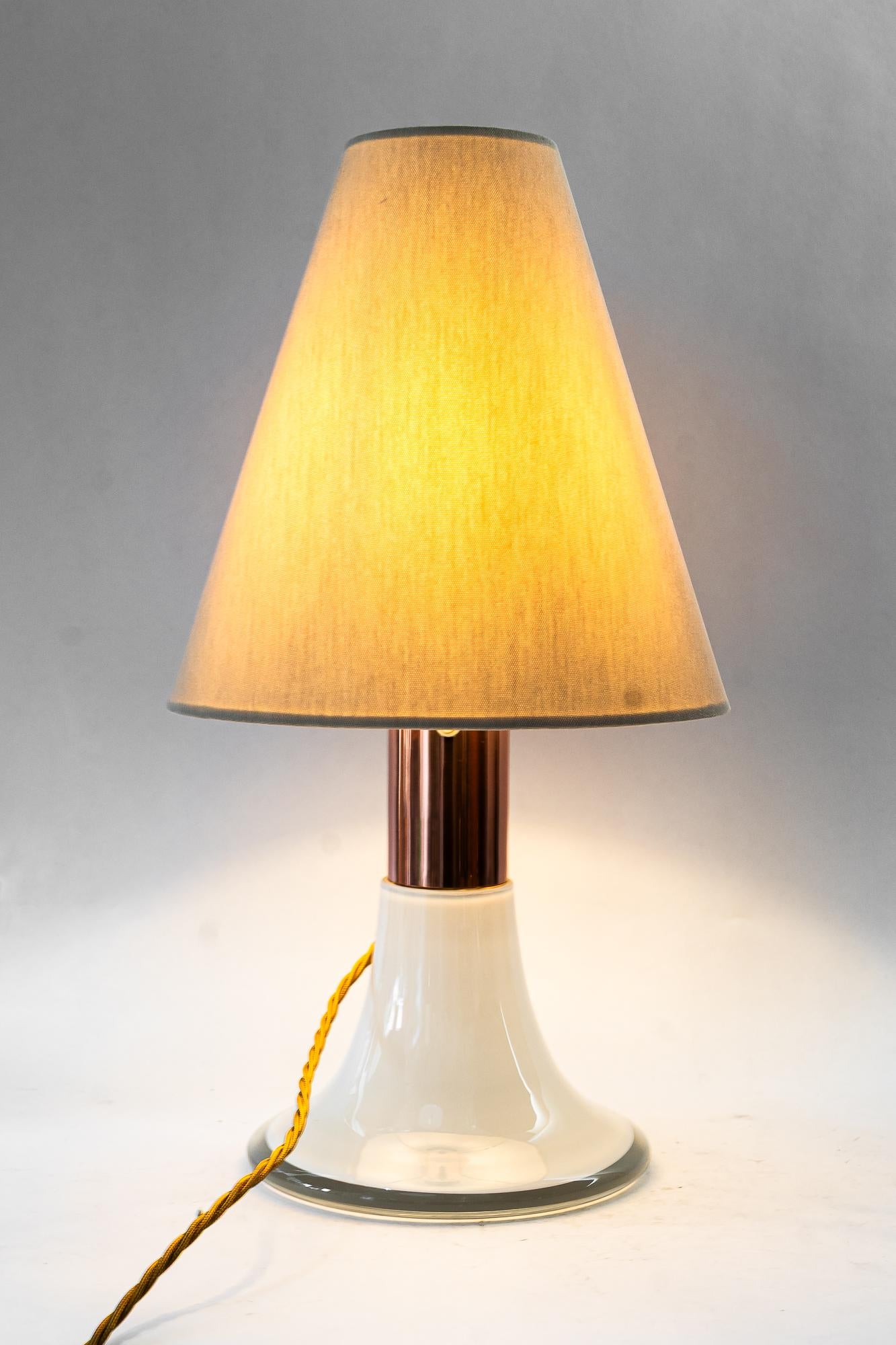 Big Italy Tischlampe aus Glas und Kupfer mit Stoffschirm um 1970 im Angebot 5