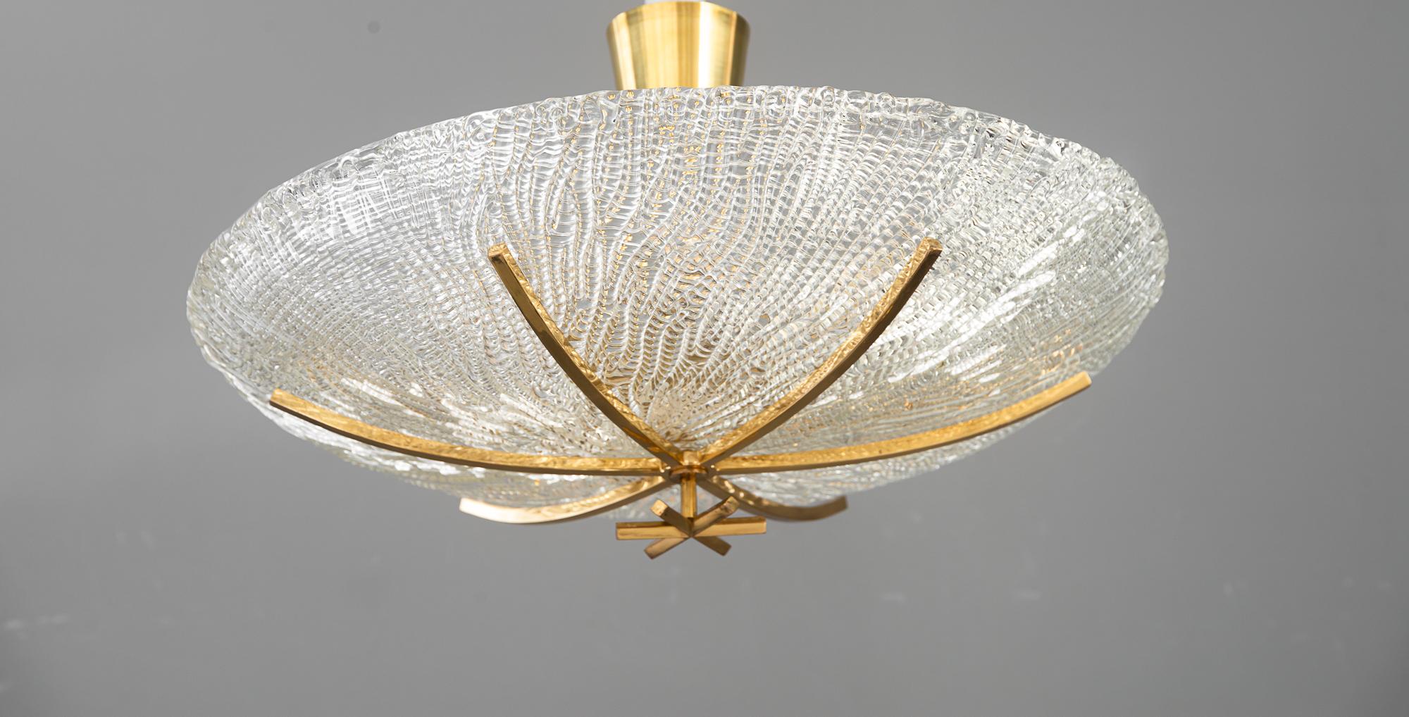 Mid-Century Modern Big J.T.Kalmar ceiling lamp with structure glass shade vienna around 1950s For Sale