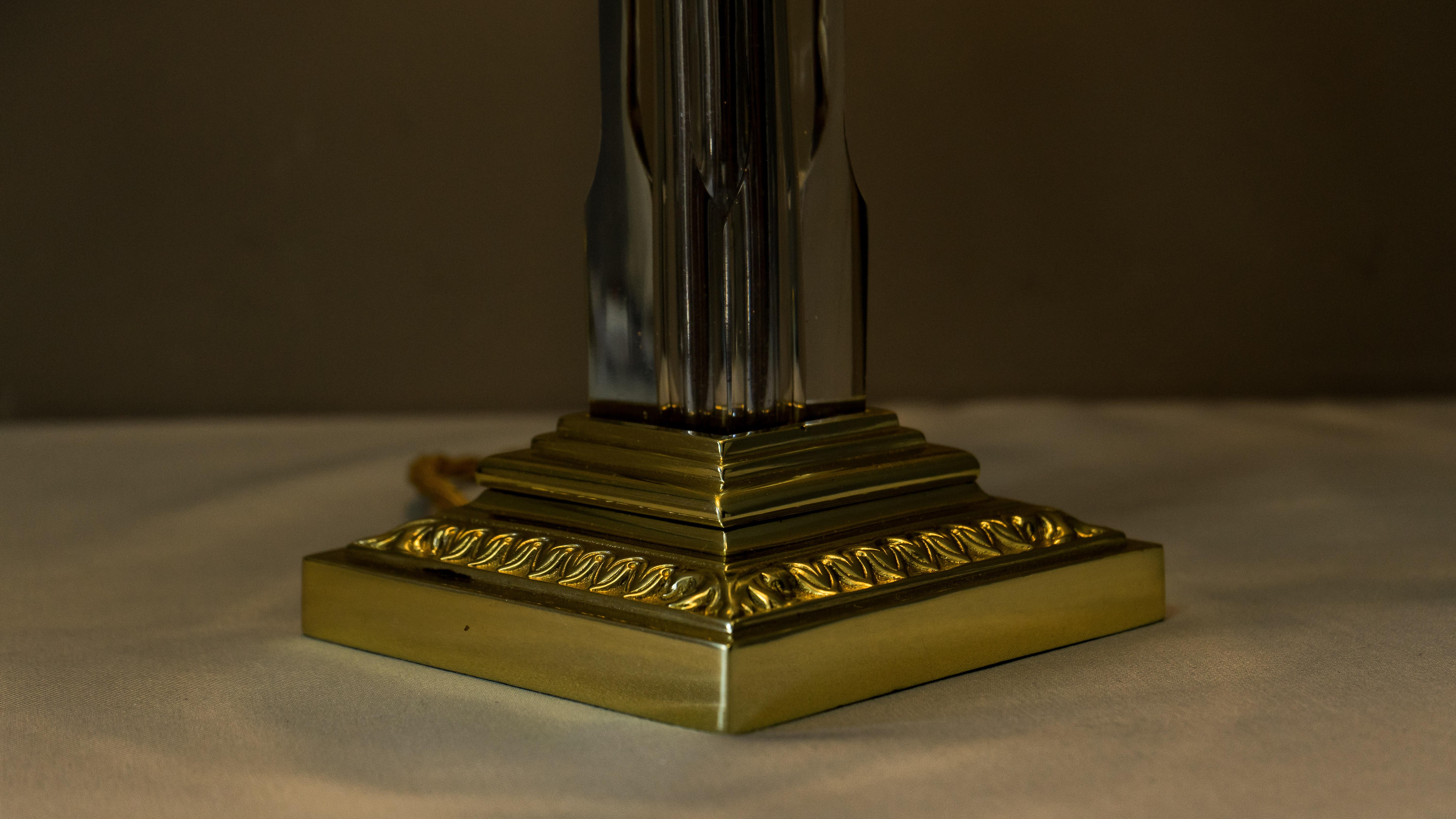 Grande lampe de table Jugendstil avec abat-jour en verre taillé:: Vienne:: années 1908 en vente 2