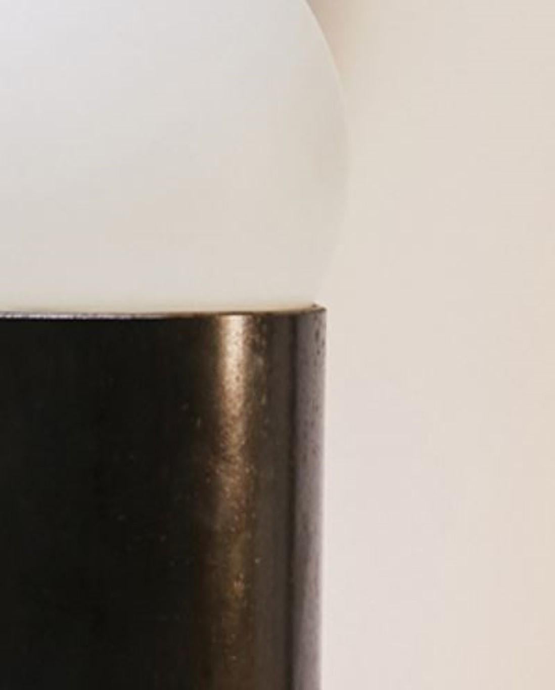 Große mundgeblasene Tischlampe von Pia Chevalier (Postmoderne) im Angebot