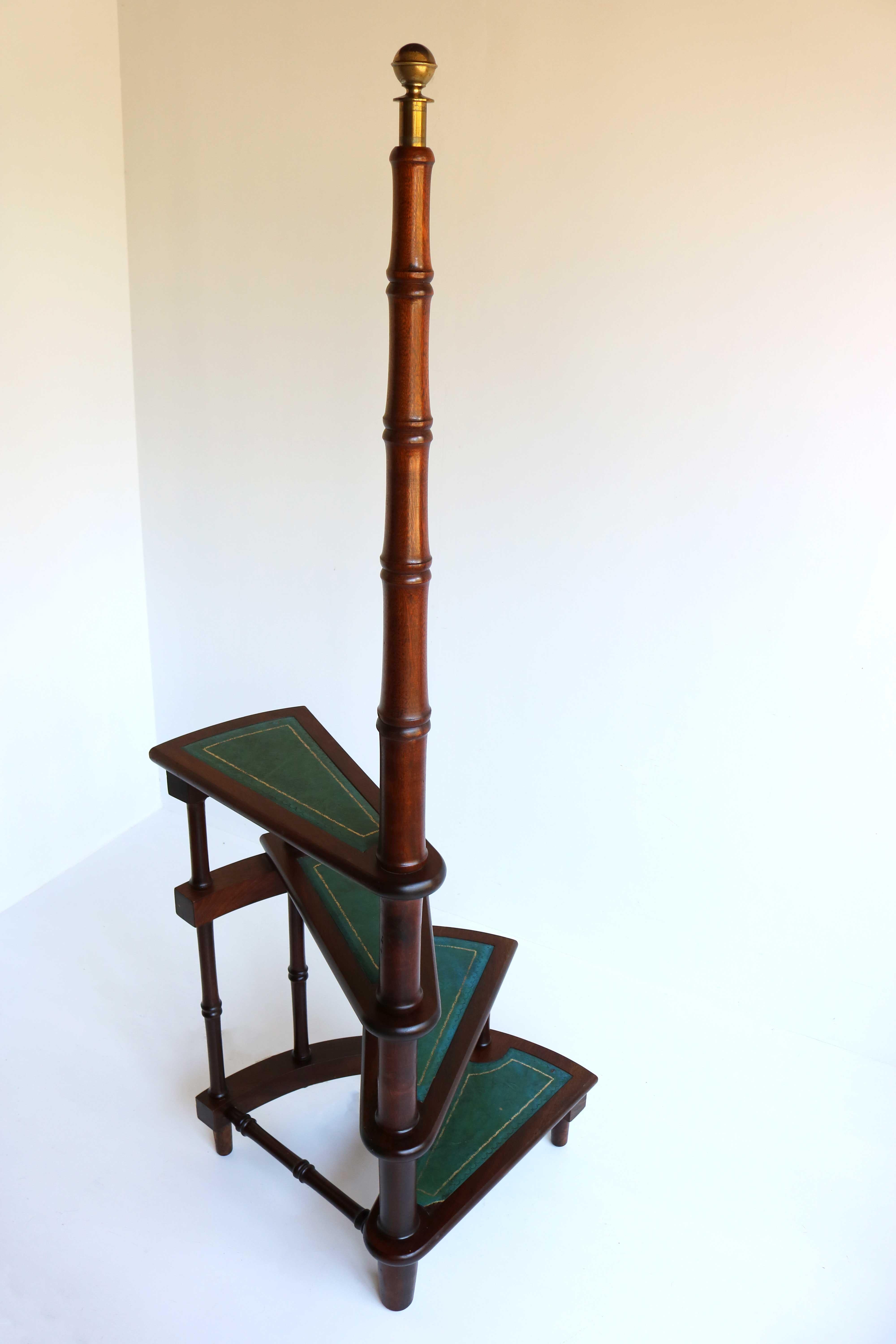 Big Library Stairs Mid-20th Century Library Steps Ladder Carved Wood Leather For Sale 3