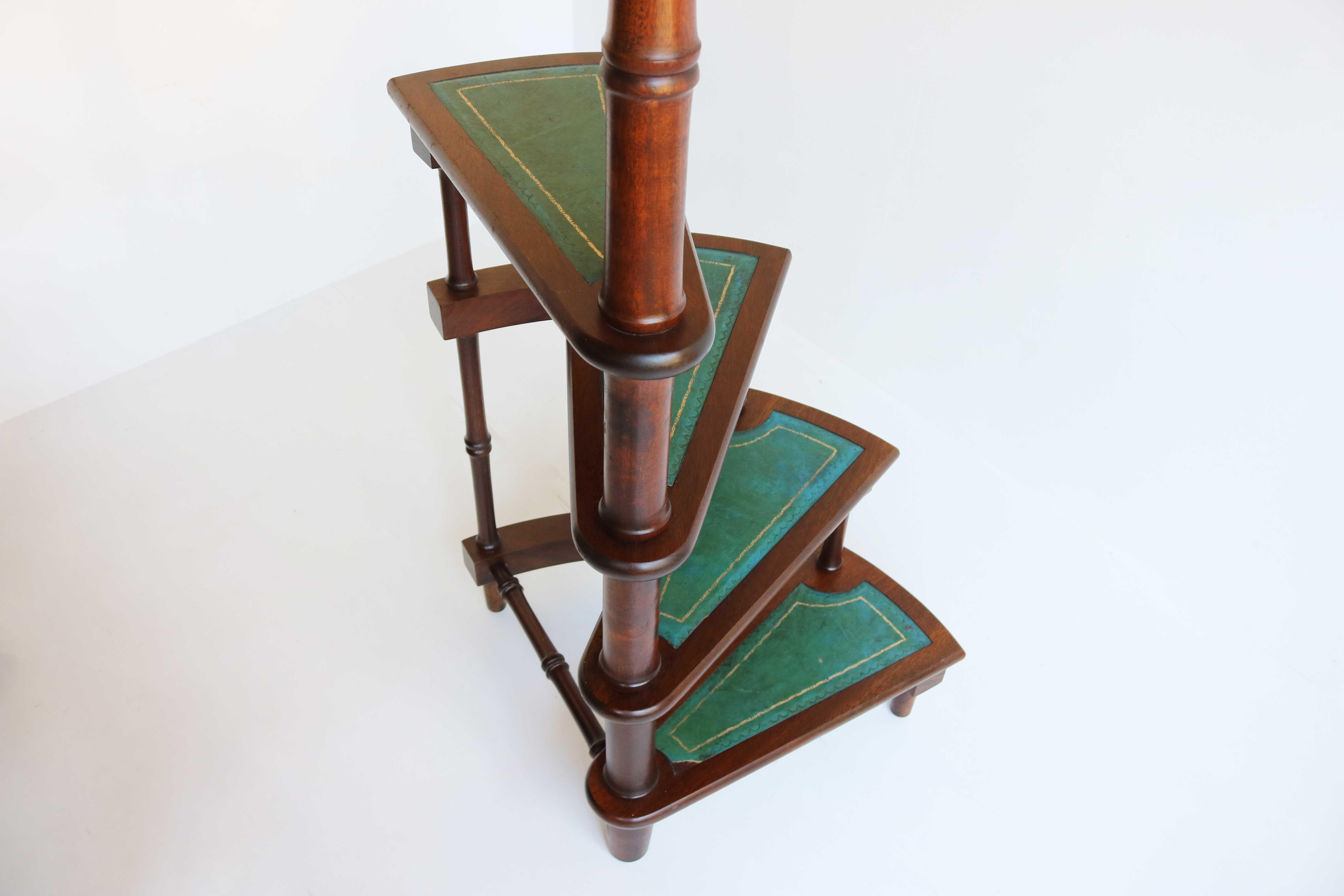 Big Library Stairs Mid-20th Century Library Steps Ladder Carved Wood Leather For Sale 4