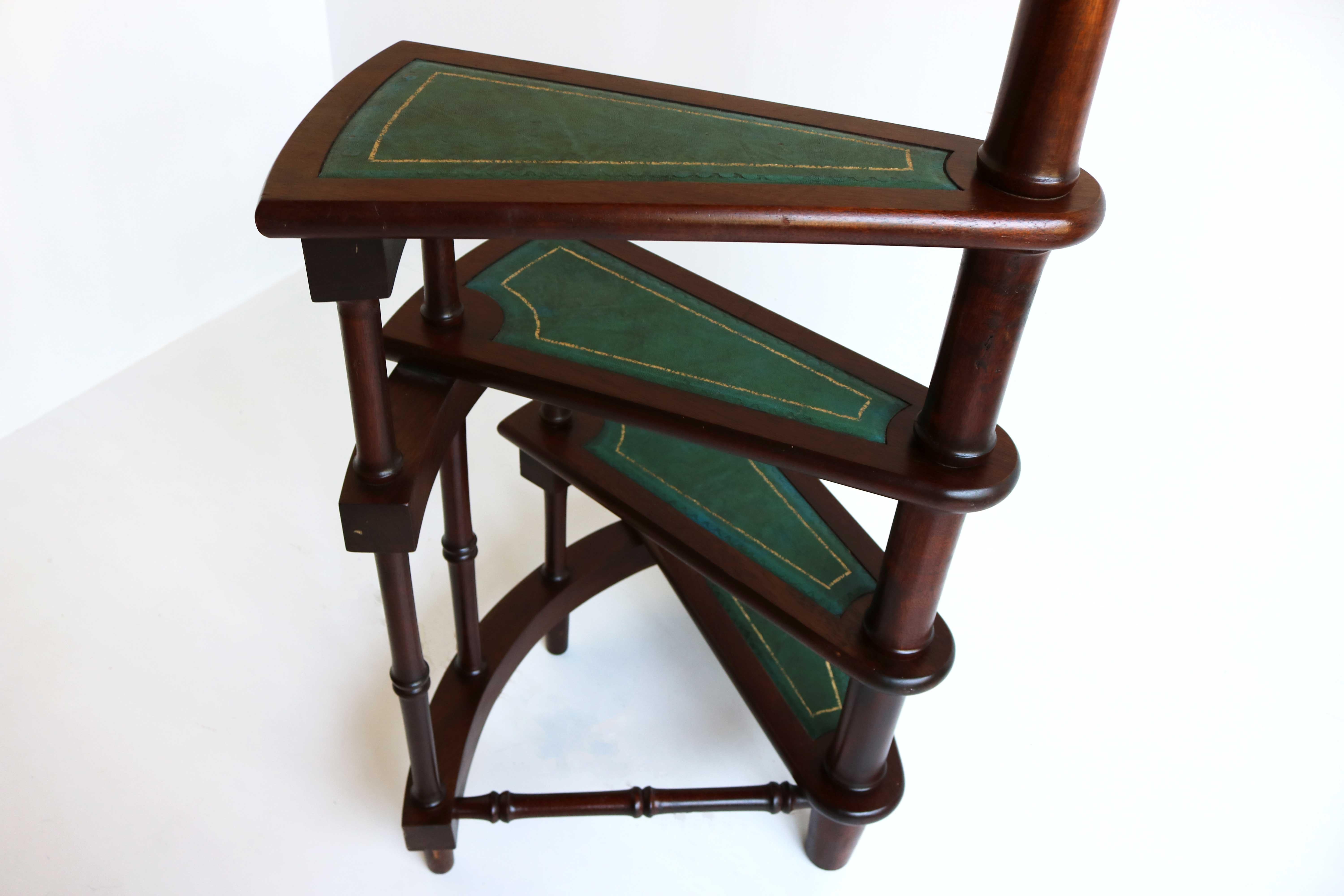 Big Library Stairs Mid-20th Century Library Steps Ladder Carved Wood Leather For Sale 6