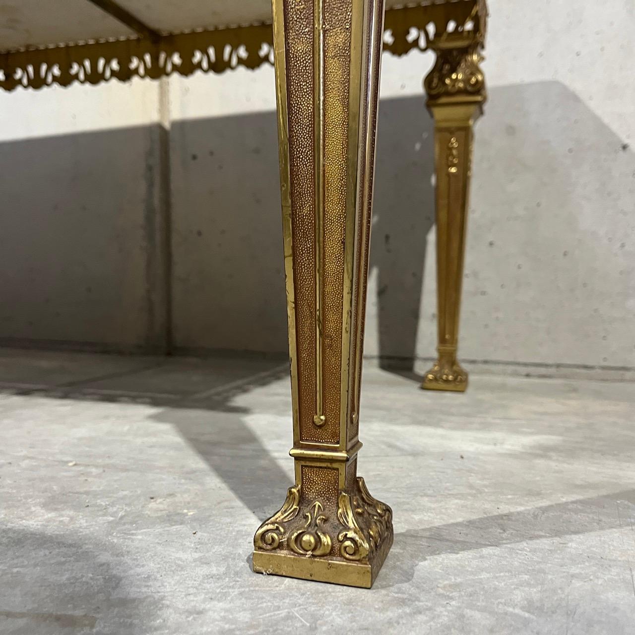 Grandes tables de salon en laiton et marbre  Italie, milieu du siècle Bon état - En vente à Würzburg, DE