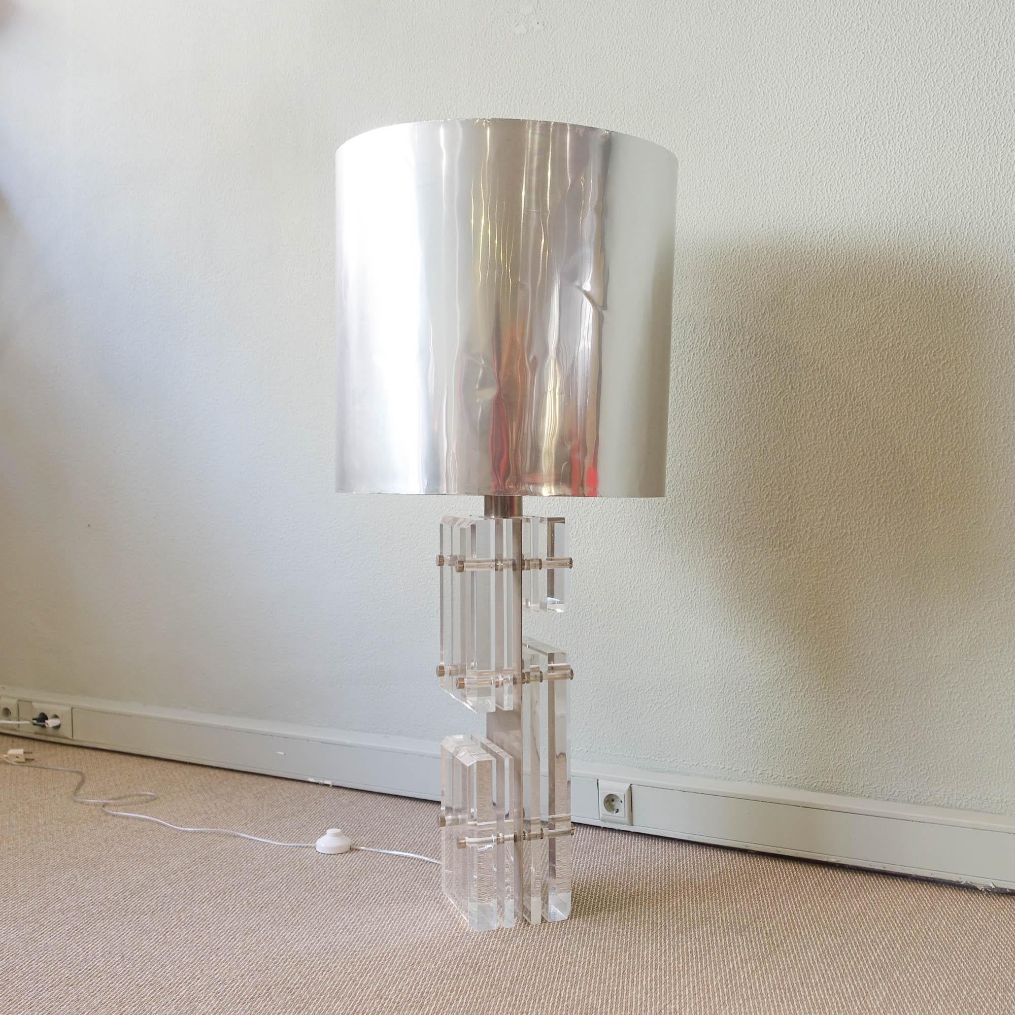 Big Lucite and Polished Aluminum Table / Floor Lamp by Willy Rizzo for Noel B.C In Good Condition In Lisboa, PT