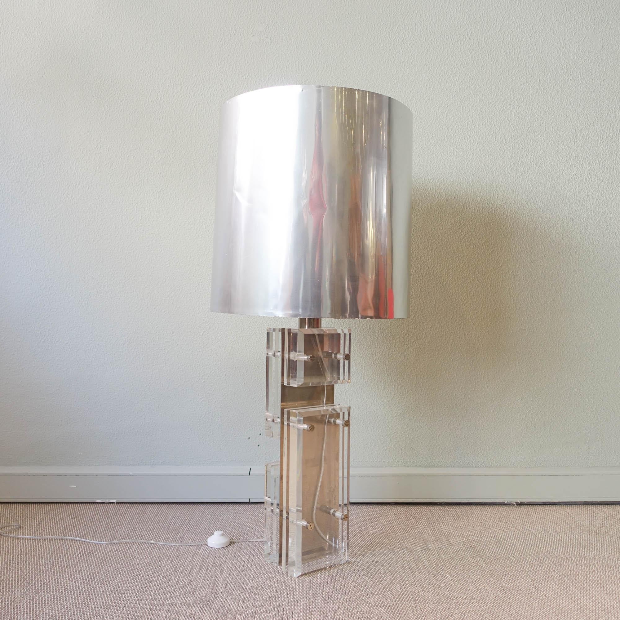 Big Lucite and Polished Aluminum Table / Floor Lamp by Willy Rizzo for Noel B.C 1