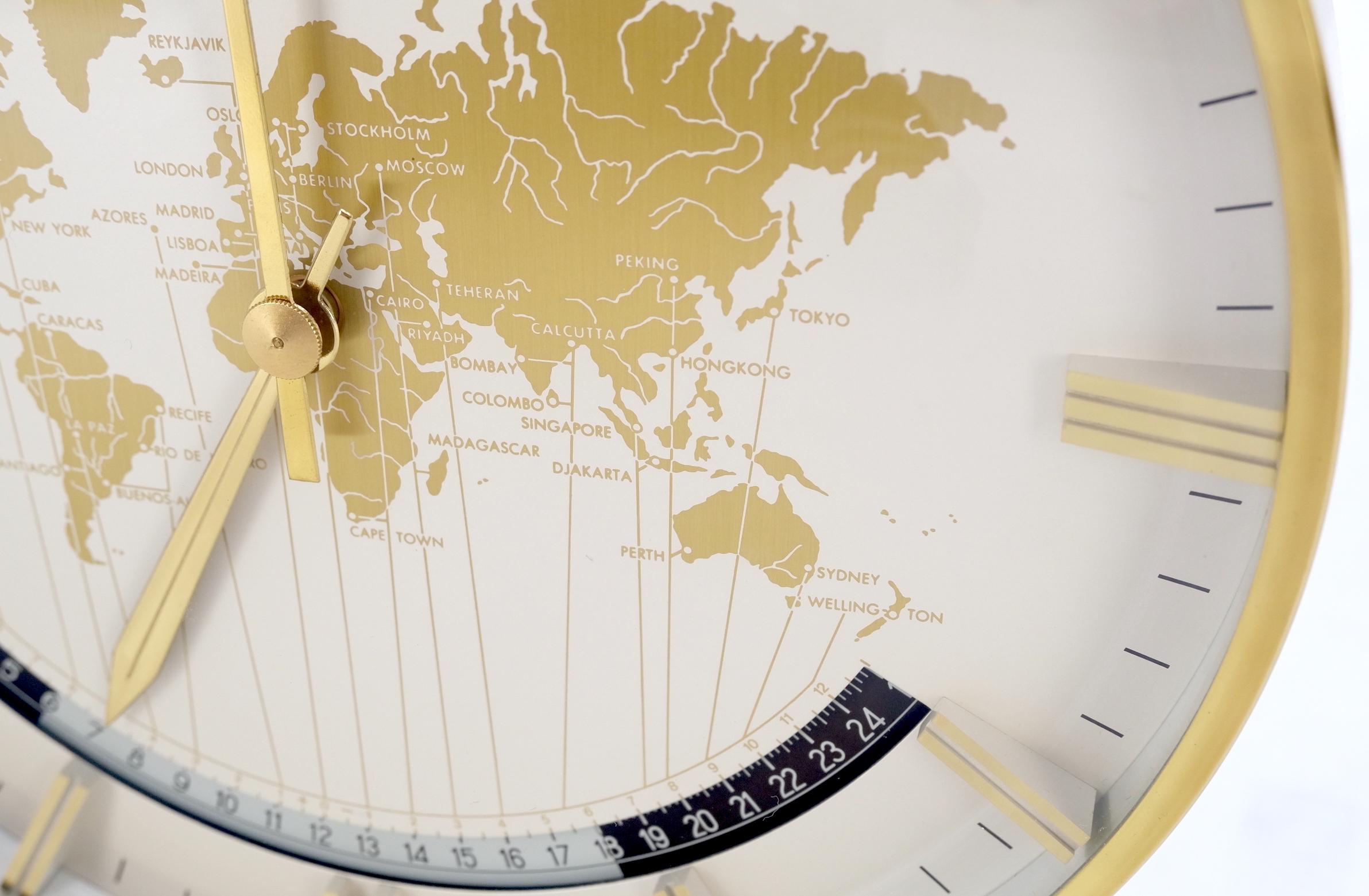 Big Machined Brass Kienzle Modernist Table World Time Zone Clock 1960 For Sale 6