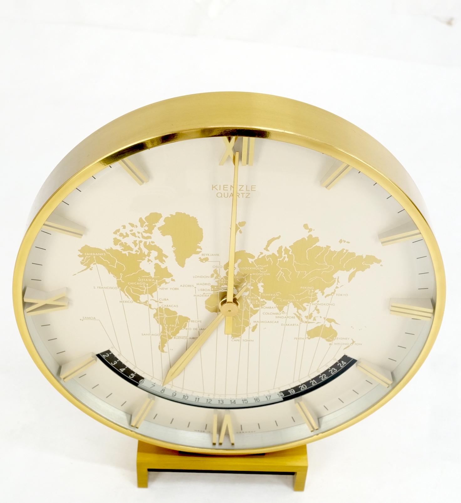 Big Machined Brass Kienzle Modernist Table World Time Zone Clock 1960 For Sale 9