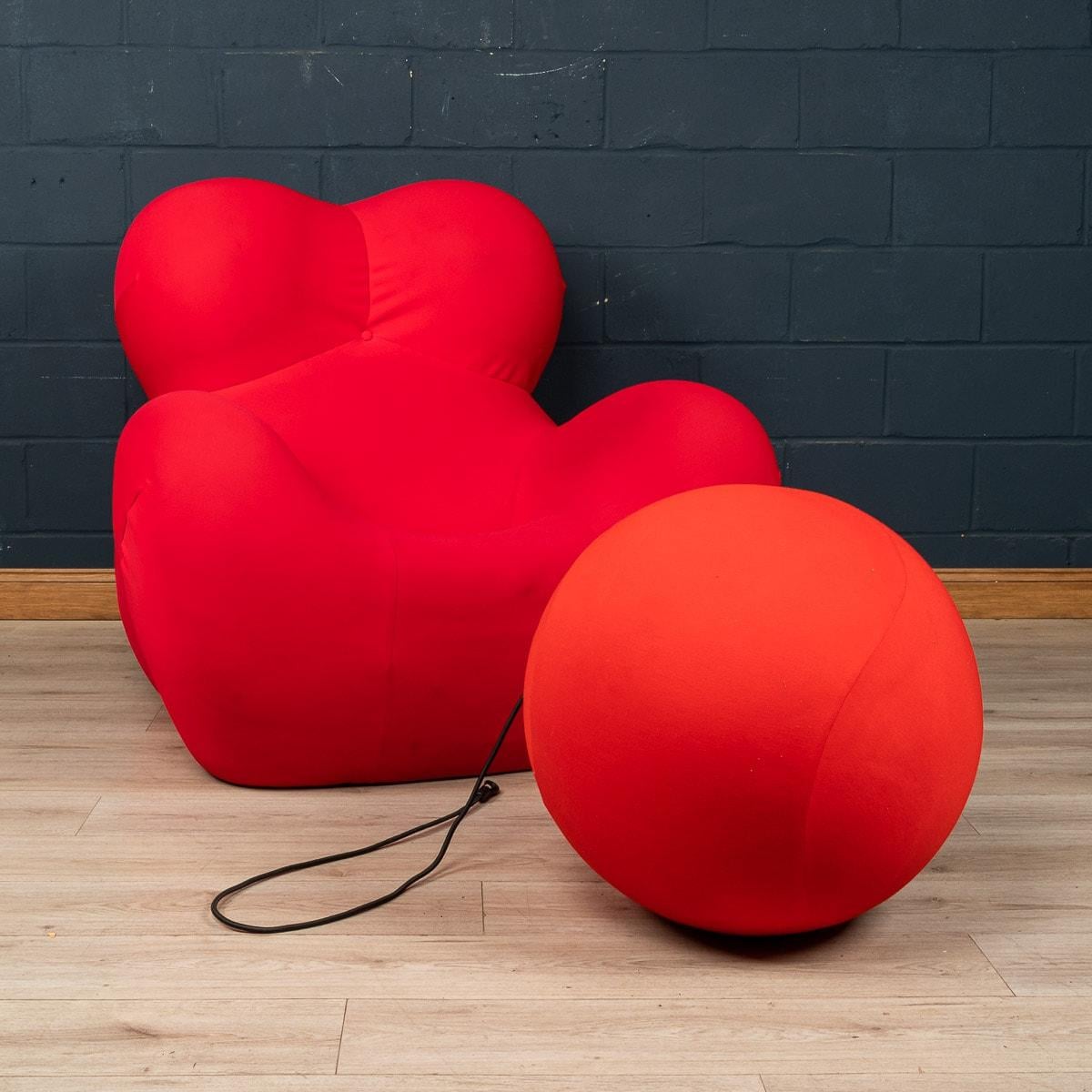 It was 1968 when Gaetano Pesce began experimenting at his Paris atelier with vacuum-packing the hippest material of the moment: polyurethane. Soon he’d developed a gravity-defying model: a four-inch-thick disk that, when removed from its PVC
