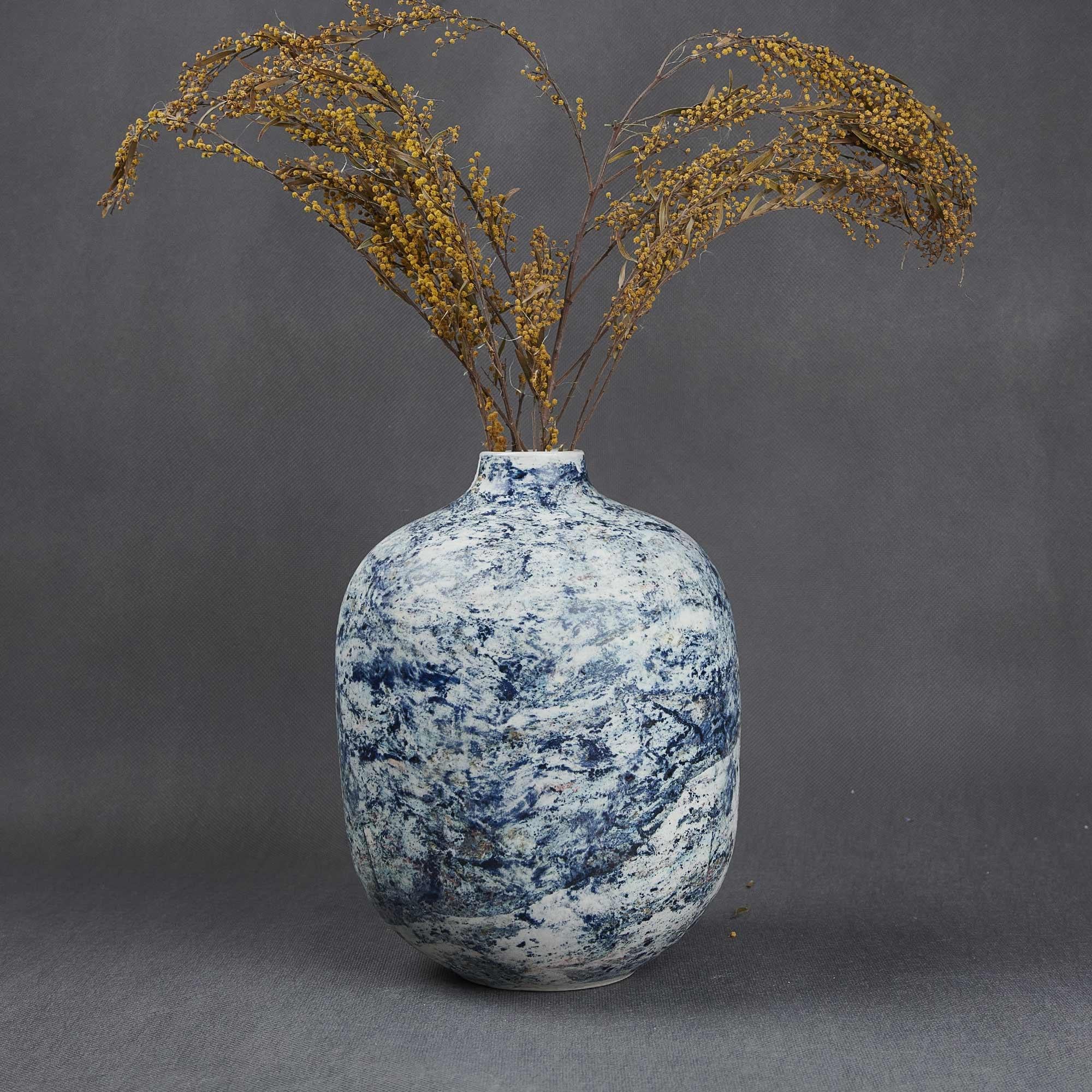 Big Marble Vase by Veronika Švábeníková For Sale 1