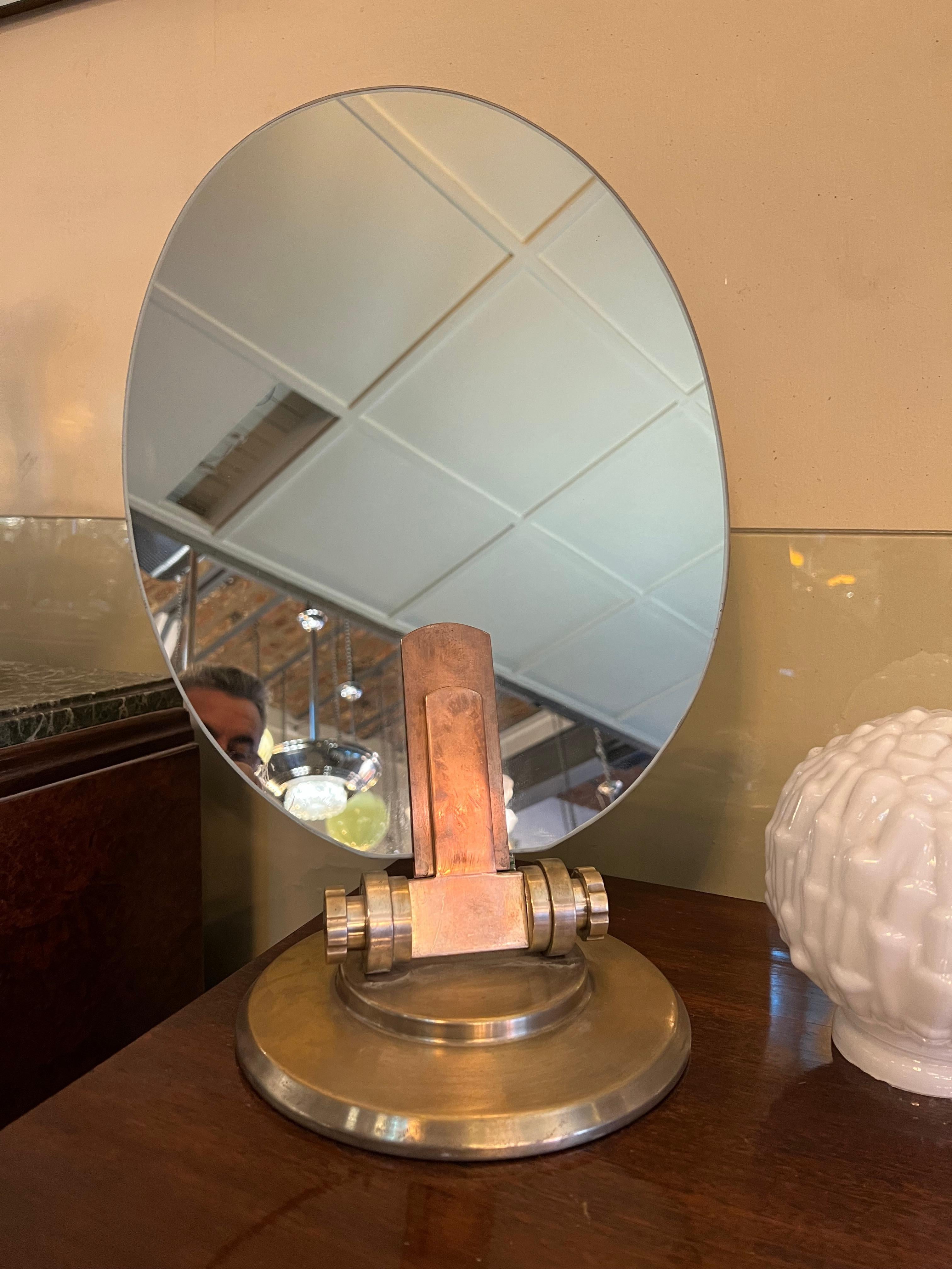 Big Mirror Art Deco, 1930, Italian, Materials: Bronze and Mirror For Sale 8