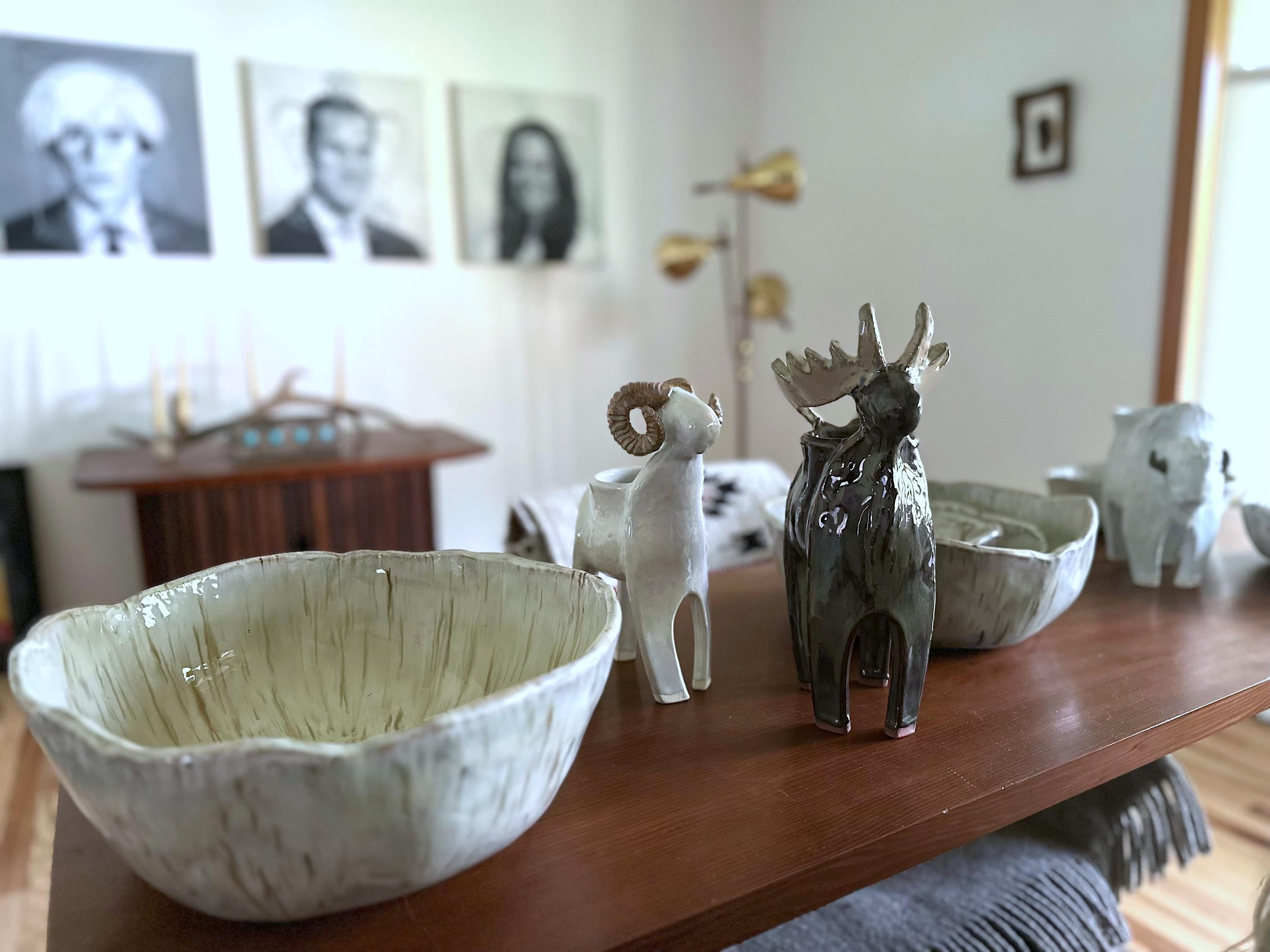 Vaso Big Moose in ceramica (Yellowstone) Gres, smalto lucido blu rame marrone in vendita 2