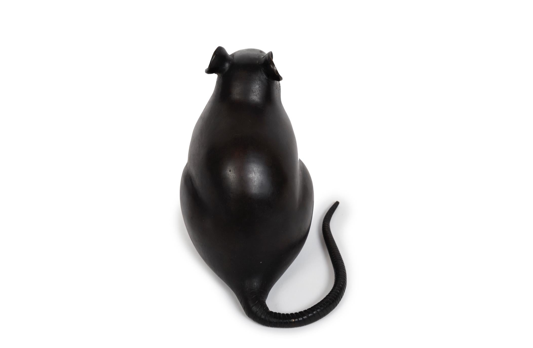 Japonais Grande souris debout en bronze en vente