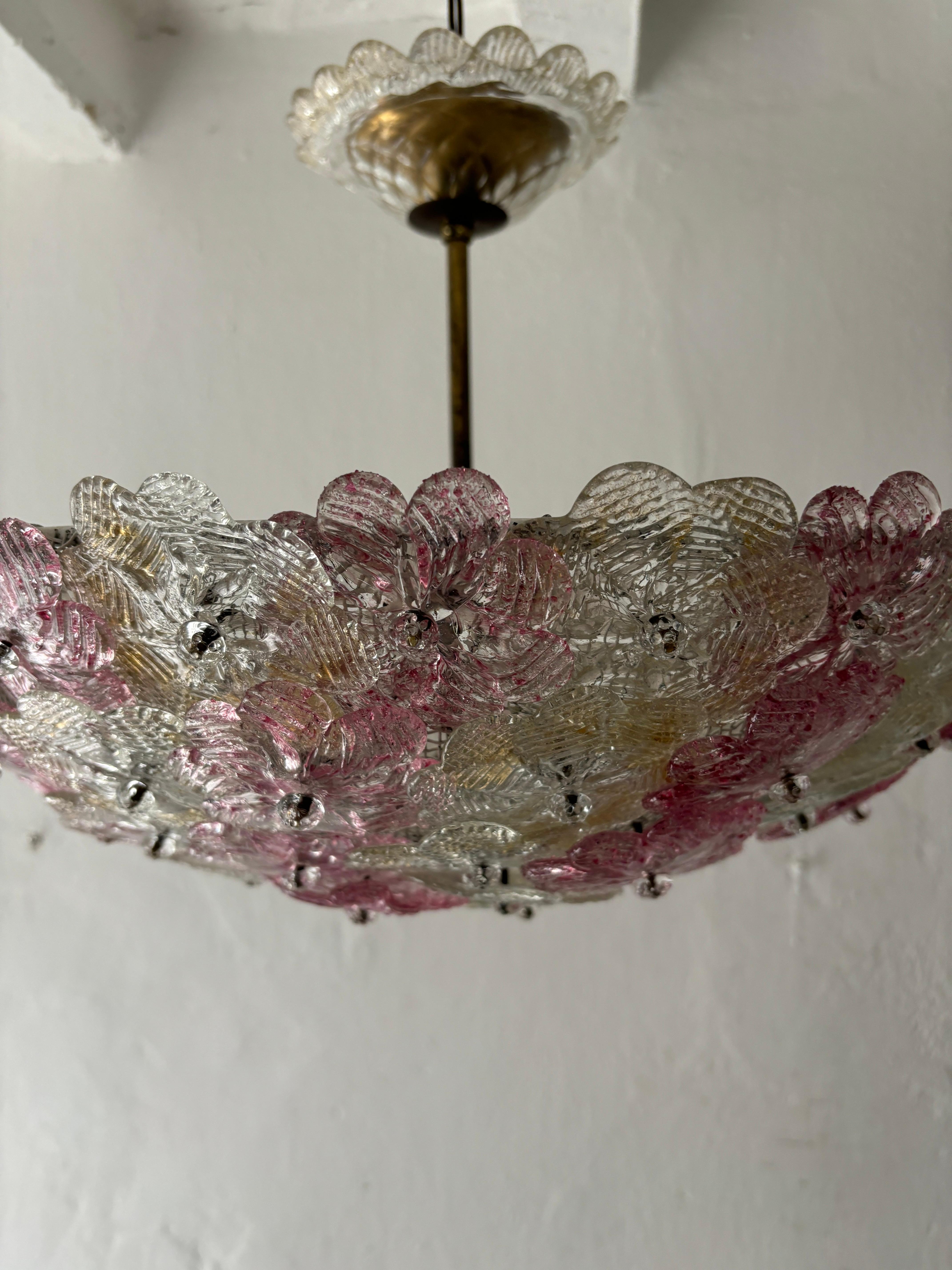 Big Multicolor Barovier & Toso Murano Pink Flowers RARE Glass Canopy Chandelier In Good Condition For Sale In Firenze, Toscana