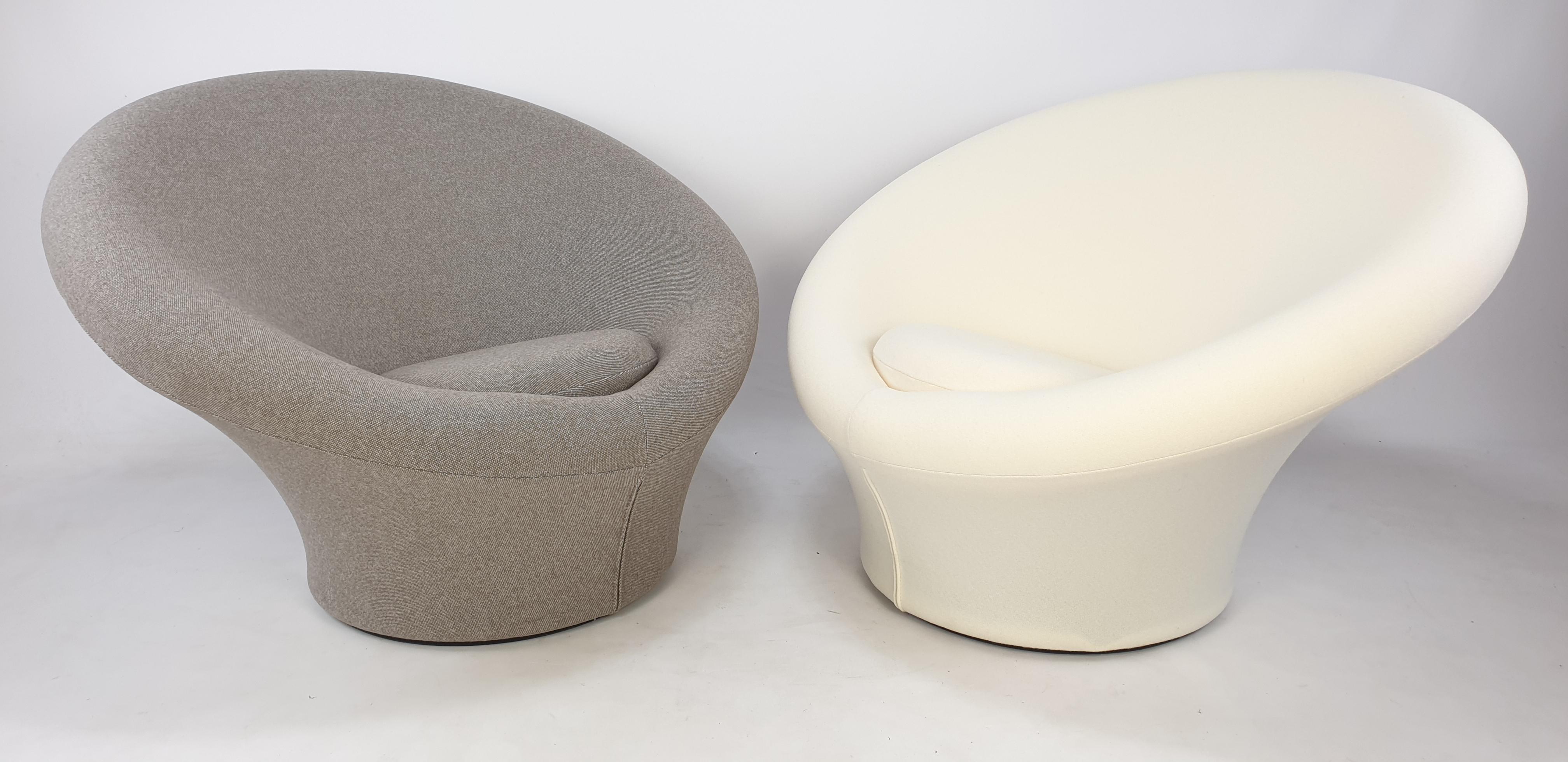 Fabric Big Mushroom Armchair by Pierre Paulin for Artifort For Sale
