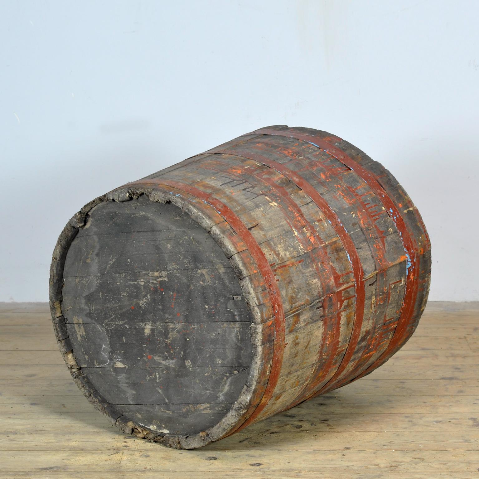 Big Oak barrel/planter, circa 1910 For Sale 1