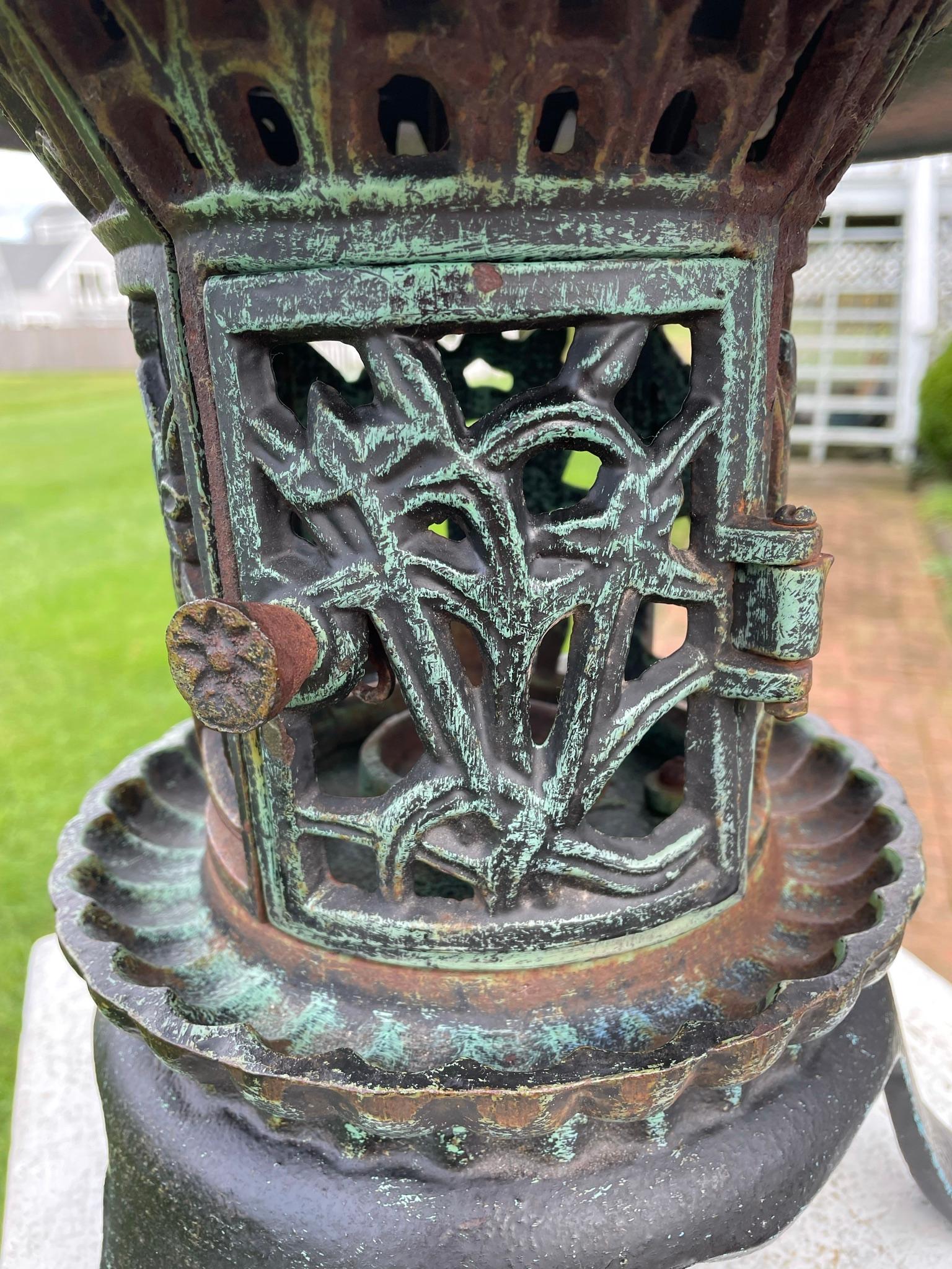 Elegant Garden Lighting Lantern 