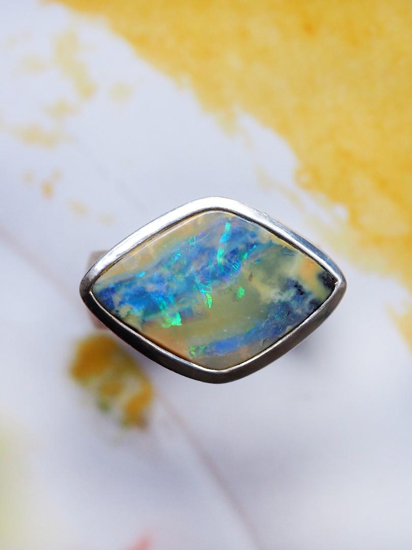 Big Opal Silver Ring Bicolor Blue Yellow Australian Unisex Jewelry For Sale 3